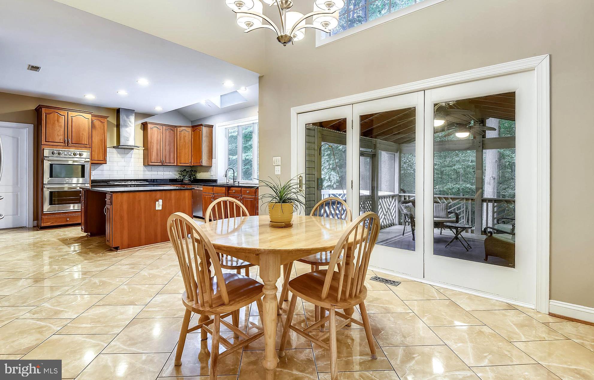 ANNAPOLIS PRESERVE - Residential