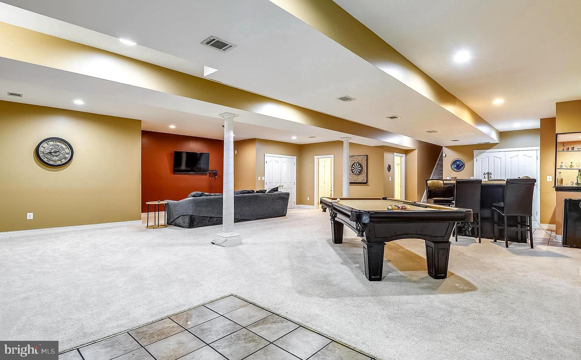 ANNAPOLIS PRESERVE - Residential