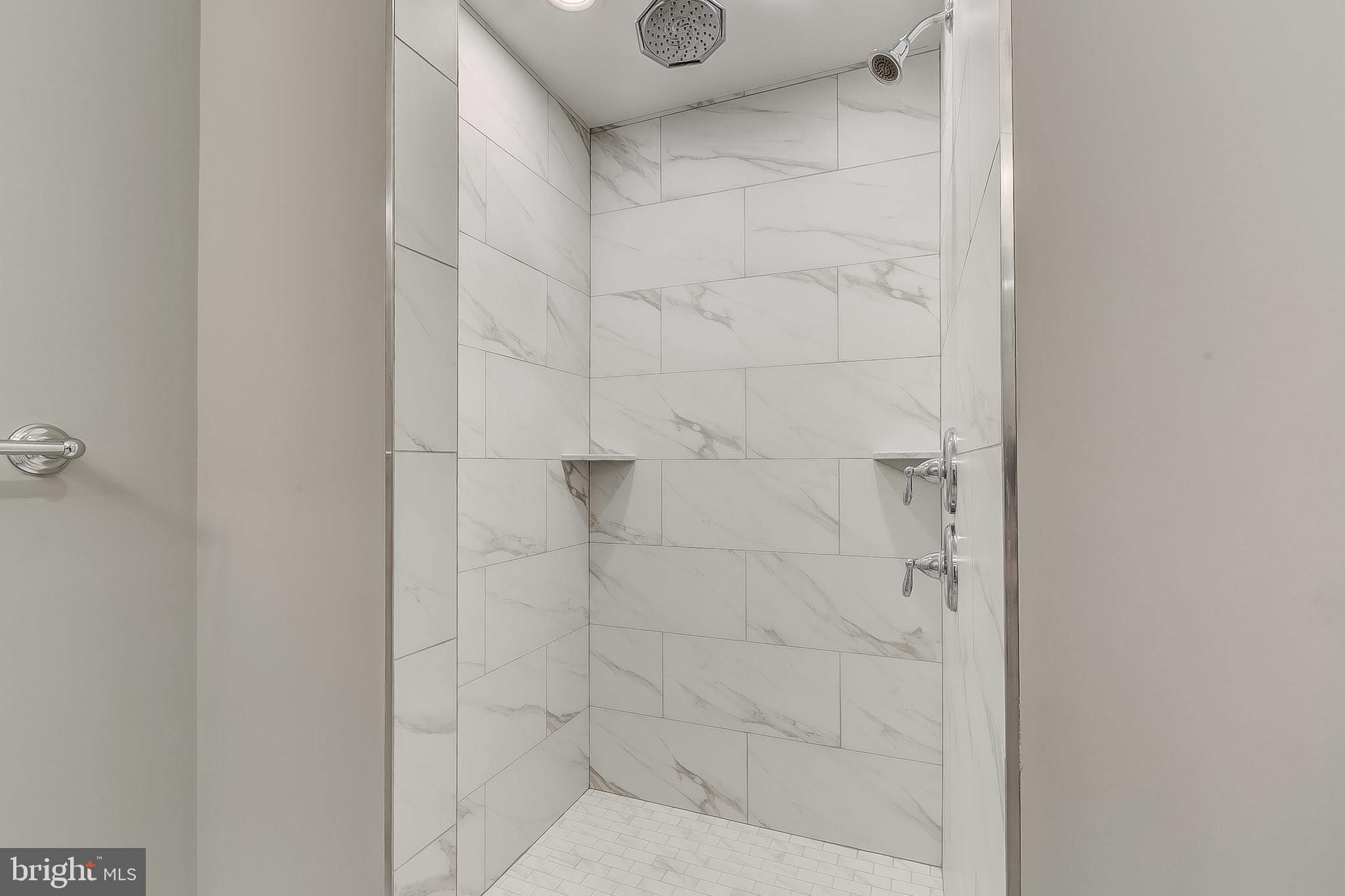 CANTON - Residential Lease