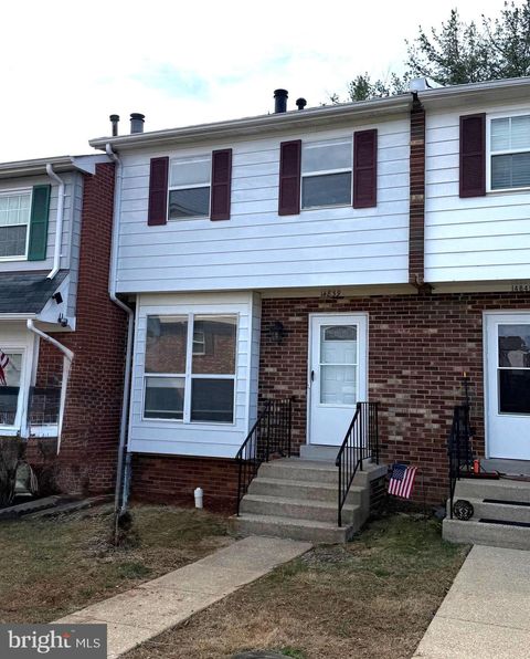 Photo of 14839 Ensor Court, WOODBRIDGE, VA 22193 (MLS # VAPW2114632)