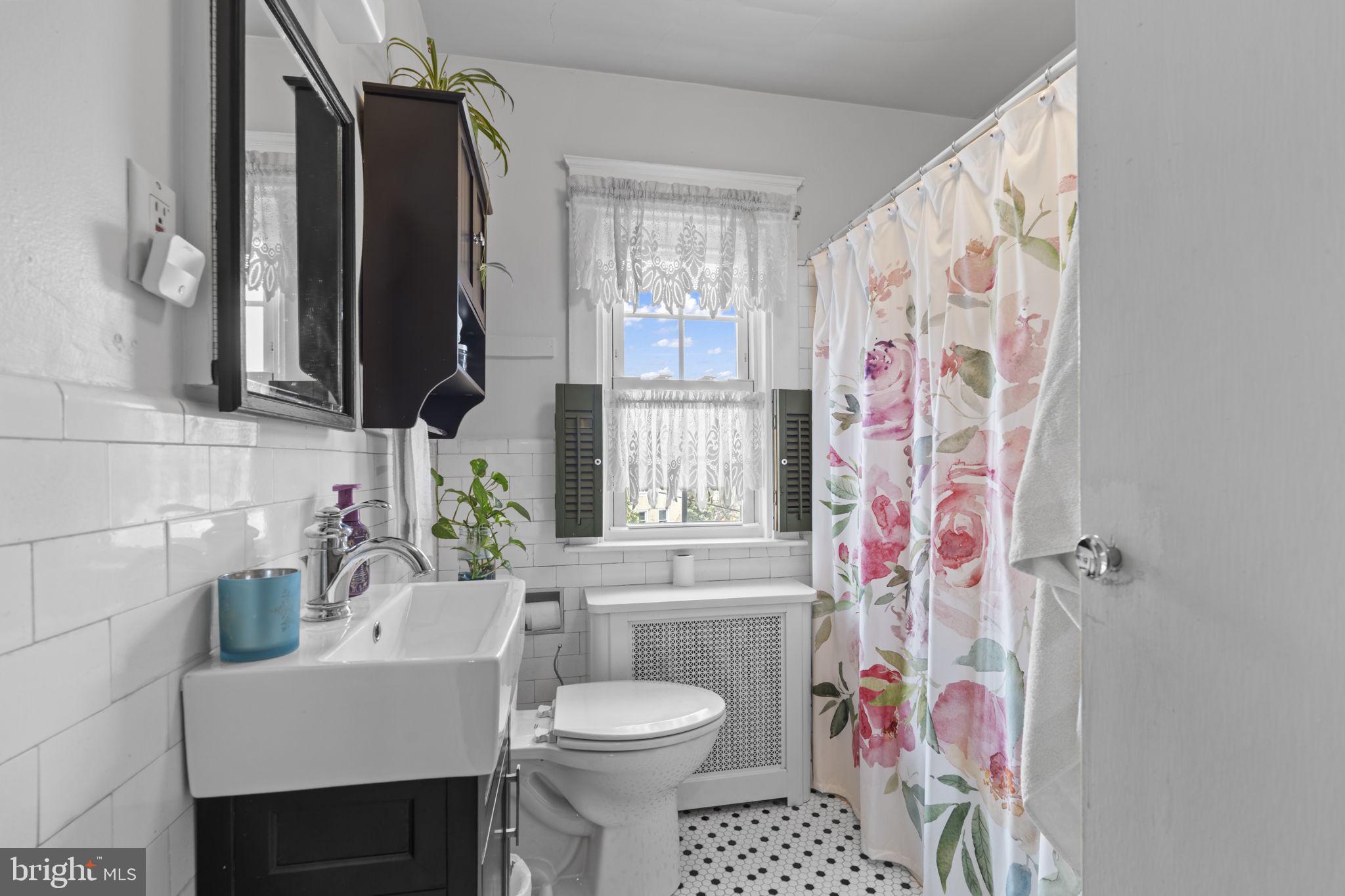 DREXEL HILL - Residential