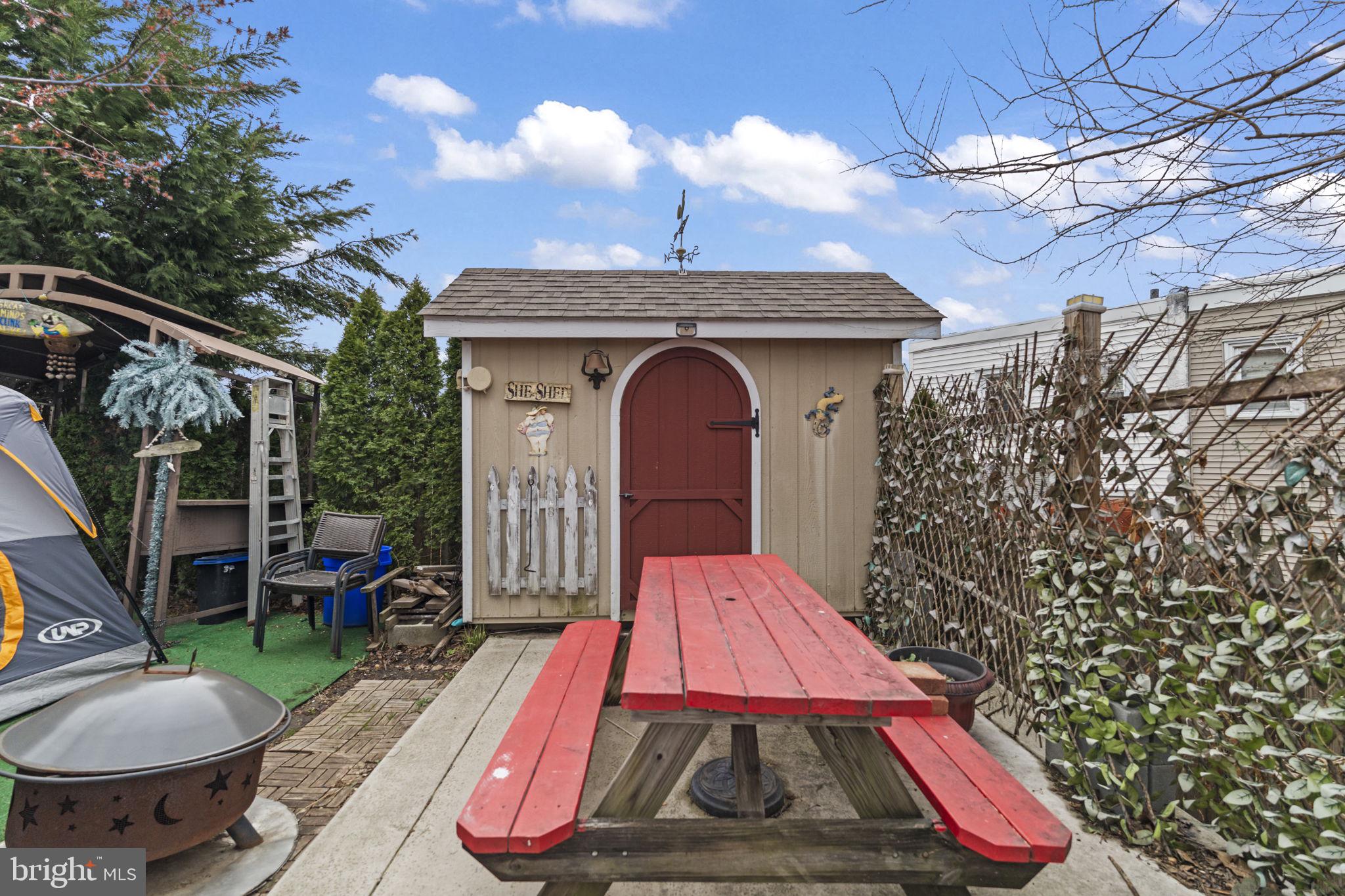 DREXEL HILL - Residential