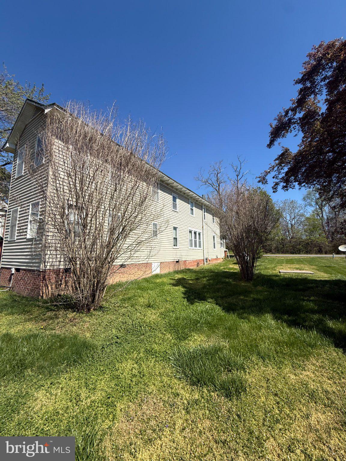 LOUISA - Residential