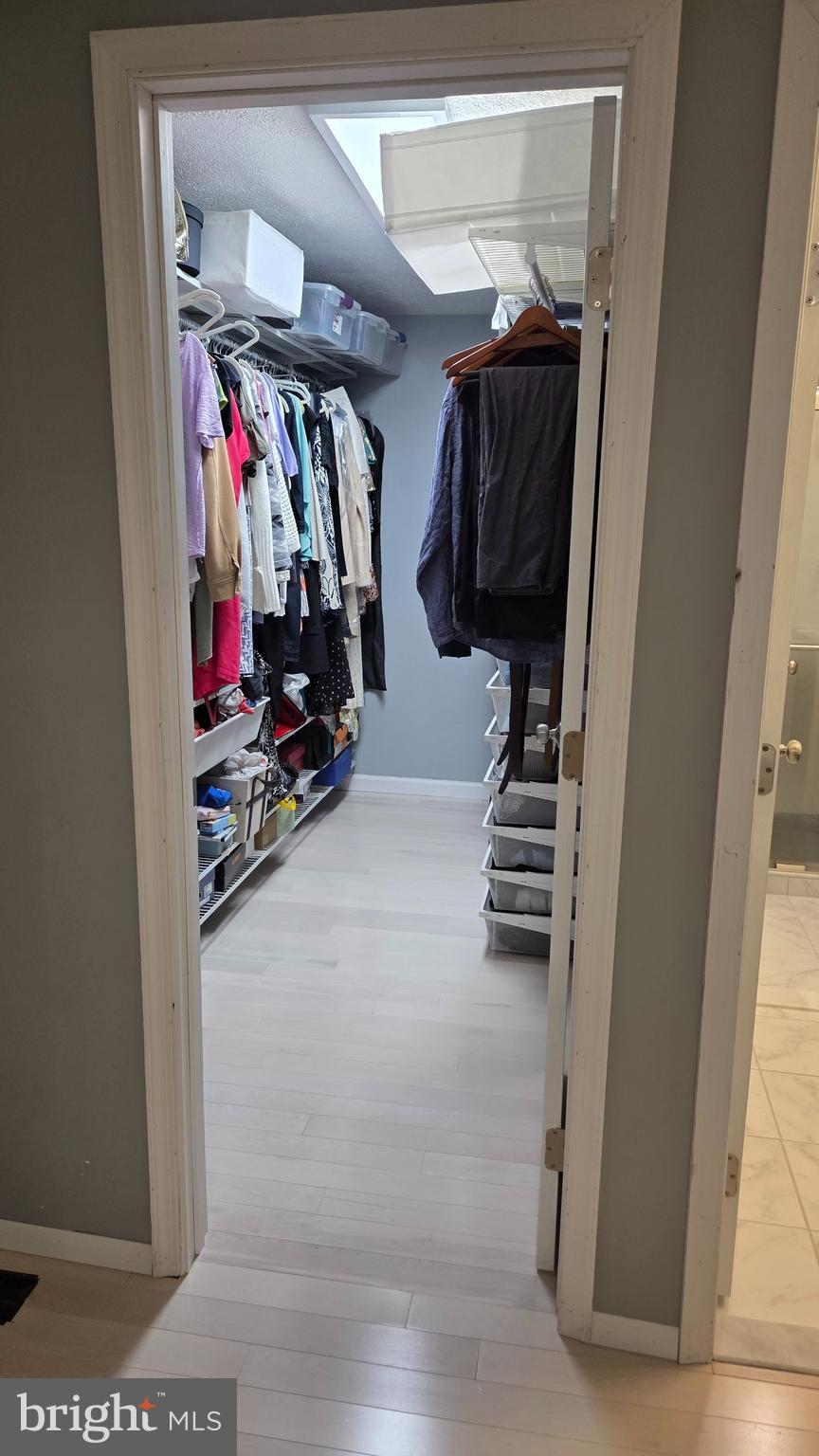 QUINCE ORCHARD MANOR - Residential Lease