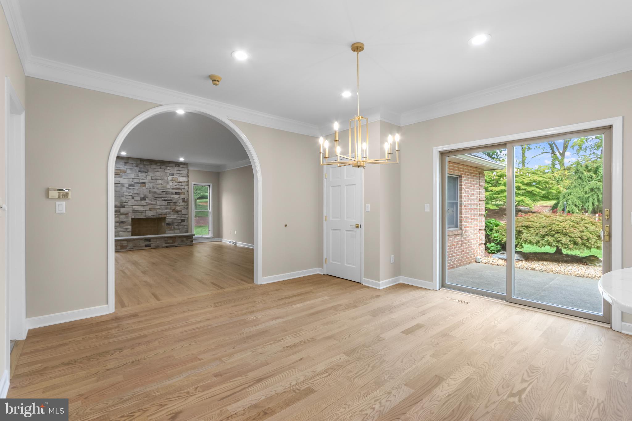 BROADHEAD MANOR - Residential