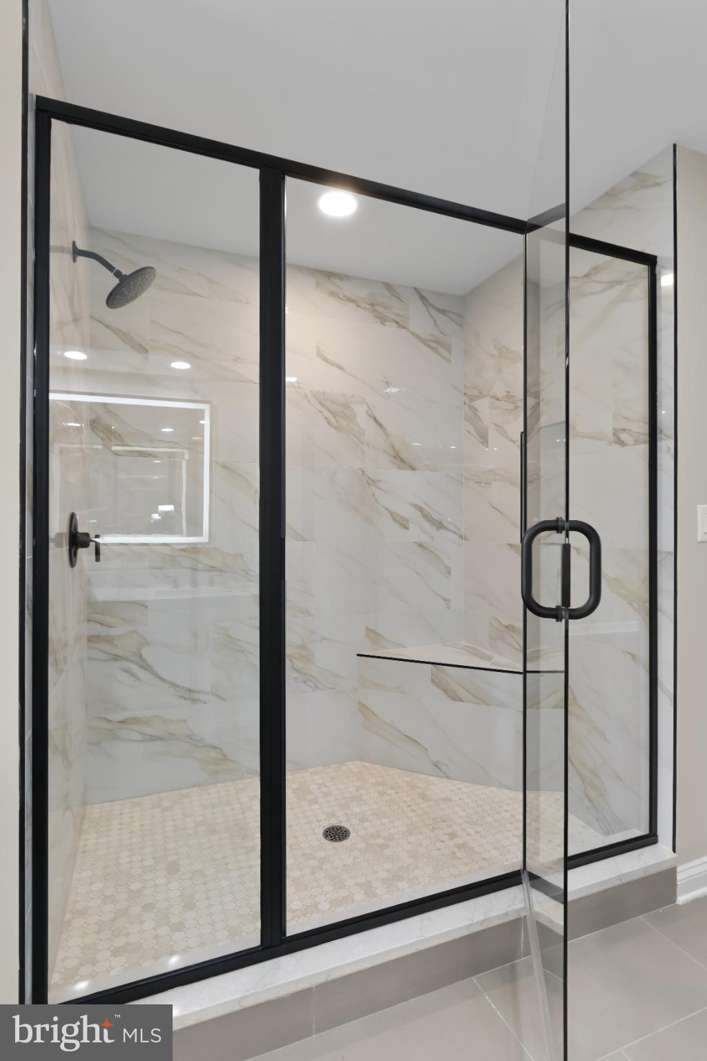 BROADHEAD MANOR - Residential