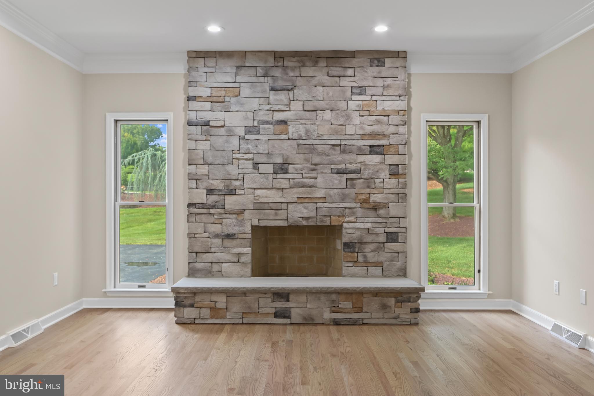 BROADHEAD MANOR - Residential