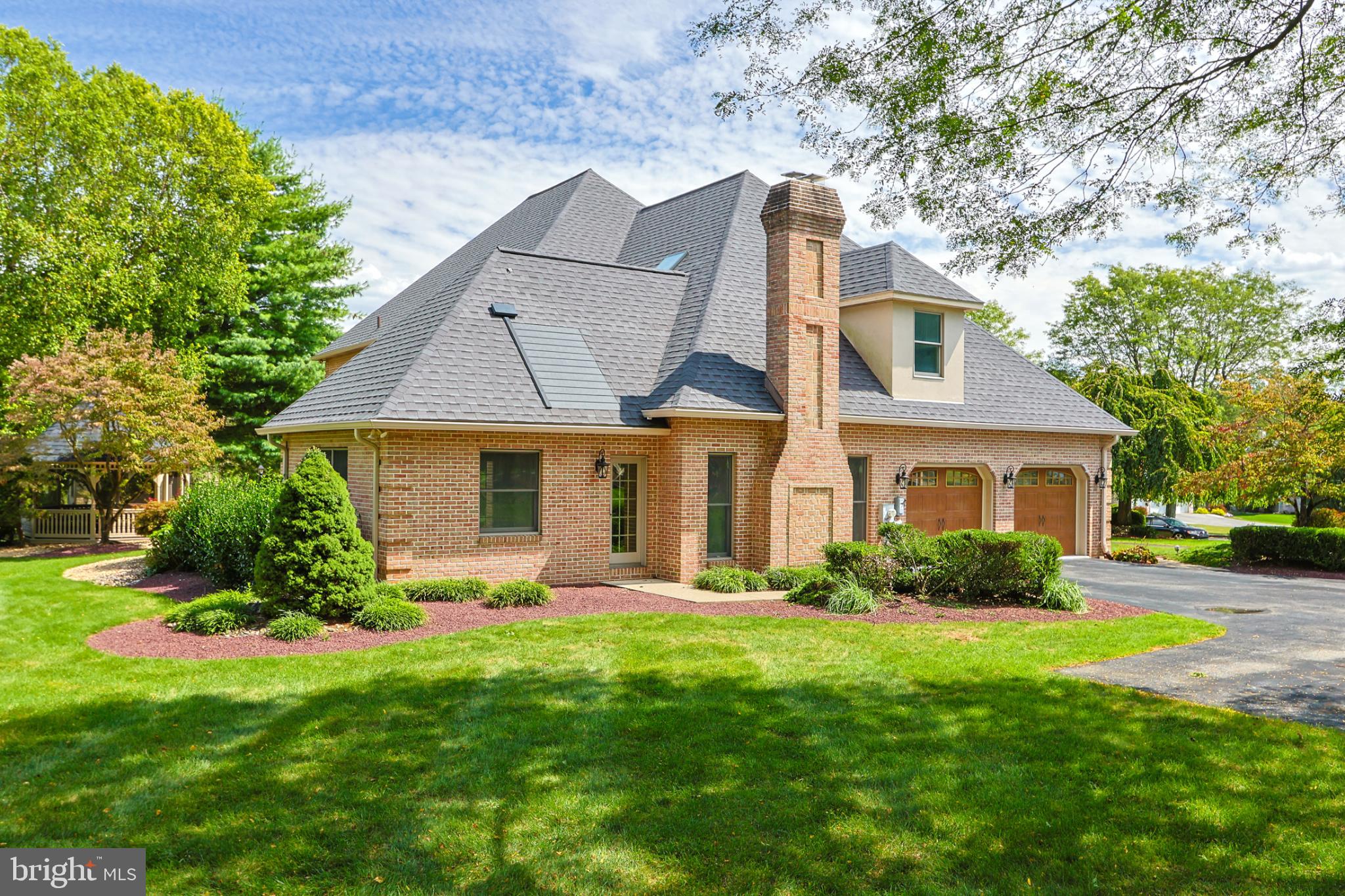 BROADHEAD MANOR - Residential