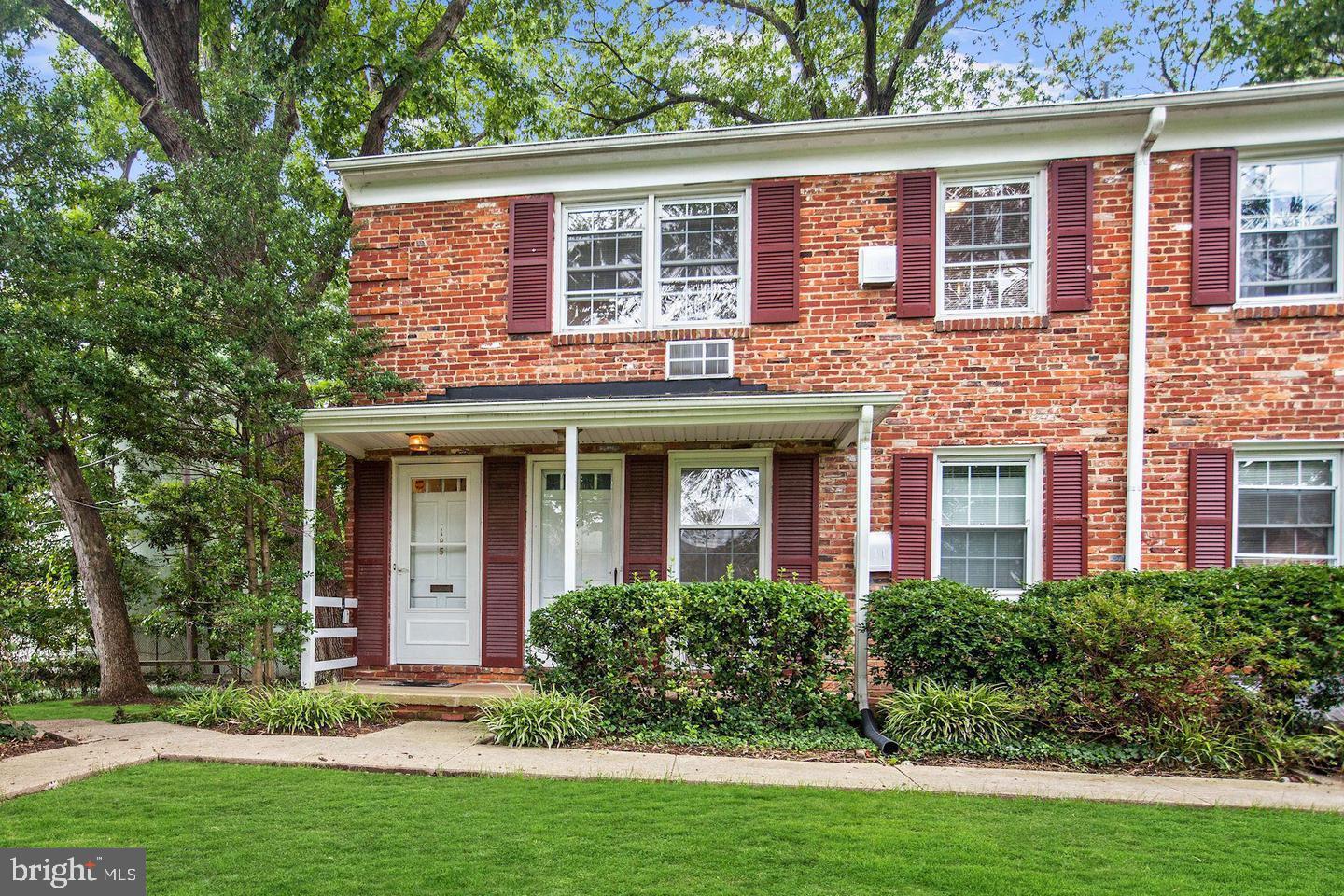 Rarely available! Spacious one-bedroom, one-bath condo in Village Green featuring a beautifully renovated kitchen and bath. Enjoy stainless steel appliances, granite countertops, white cabinetry, Neutral paint throughout, The only end unit with the most windows—flooding the space with natural light. Condo fee includes water and heating systems. Assigned parking (#4) and storage unit, It is unbeatable location in the heart of Rockville—just steps from shops, restaurants, and public transportation. Excellent value!
