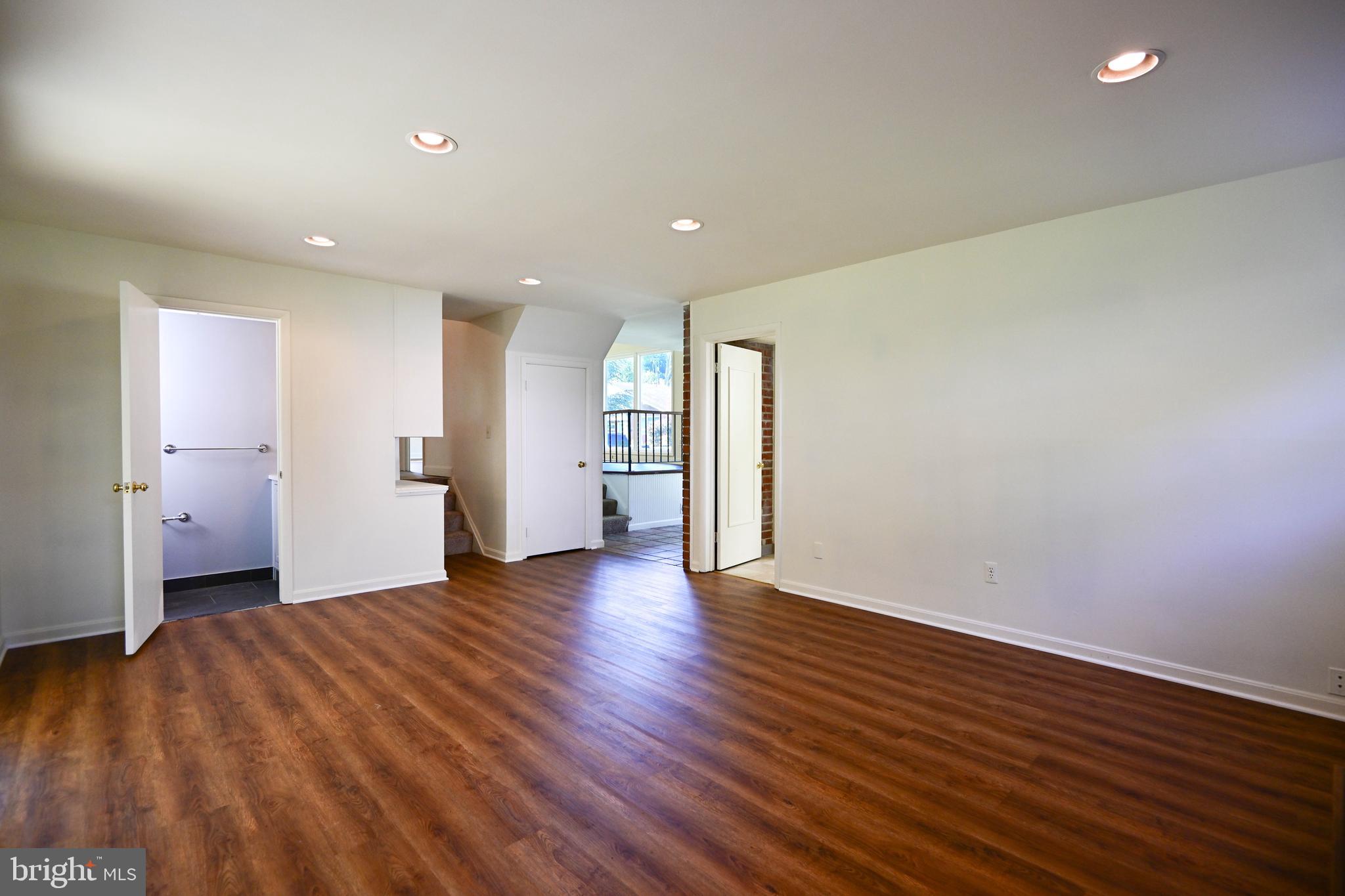 CROMWELL VALLEY - Residential