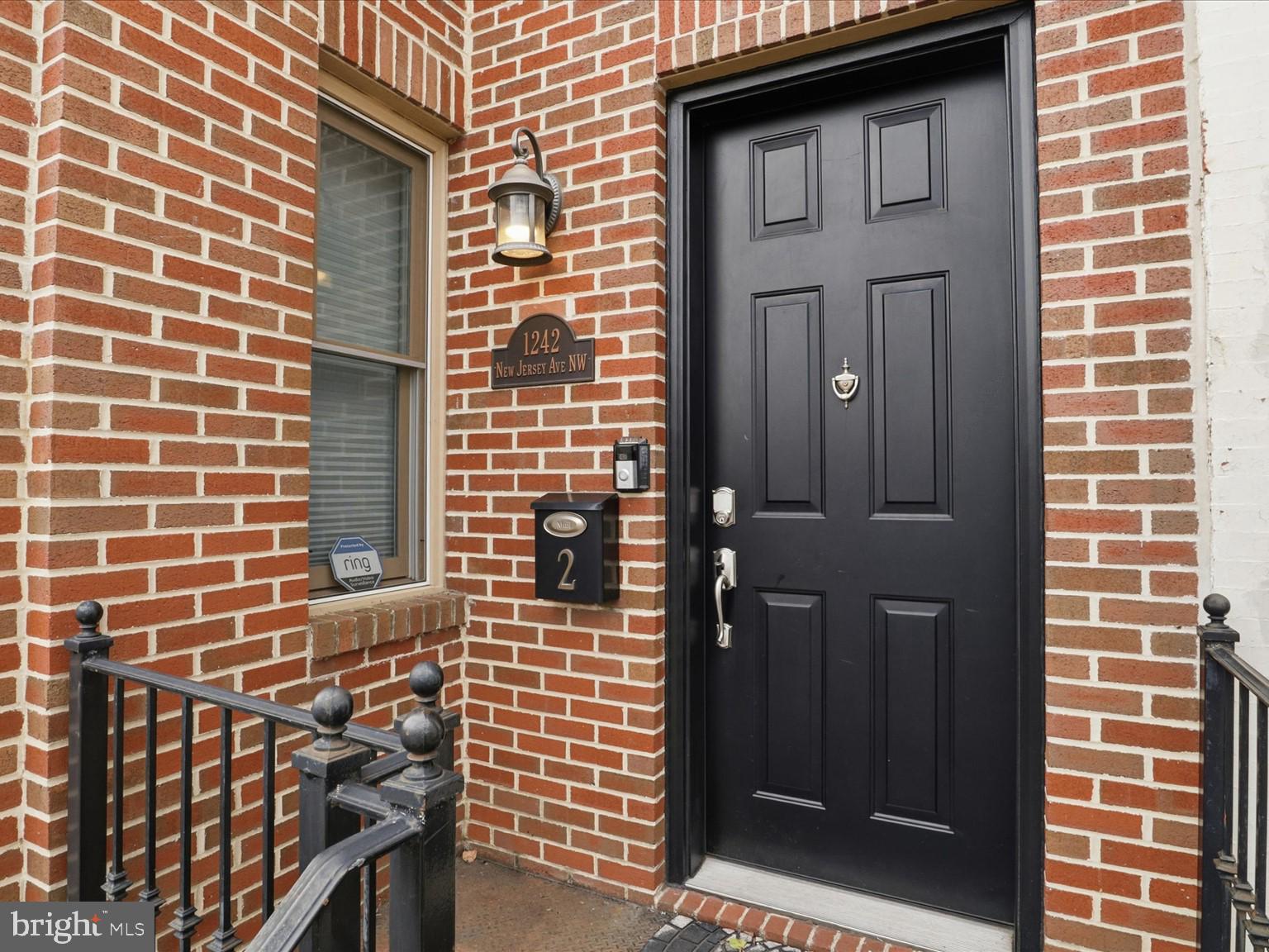 1242 NEW JERSEY AVENUE NW