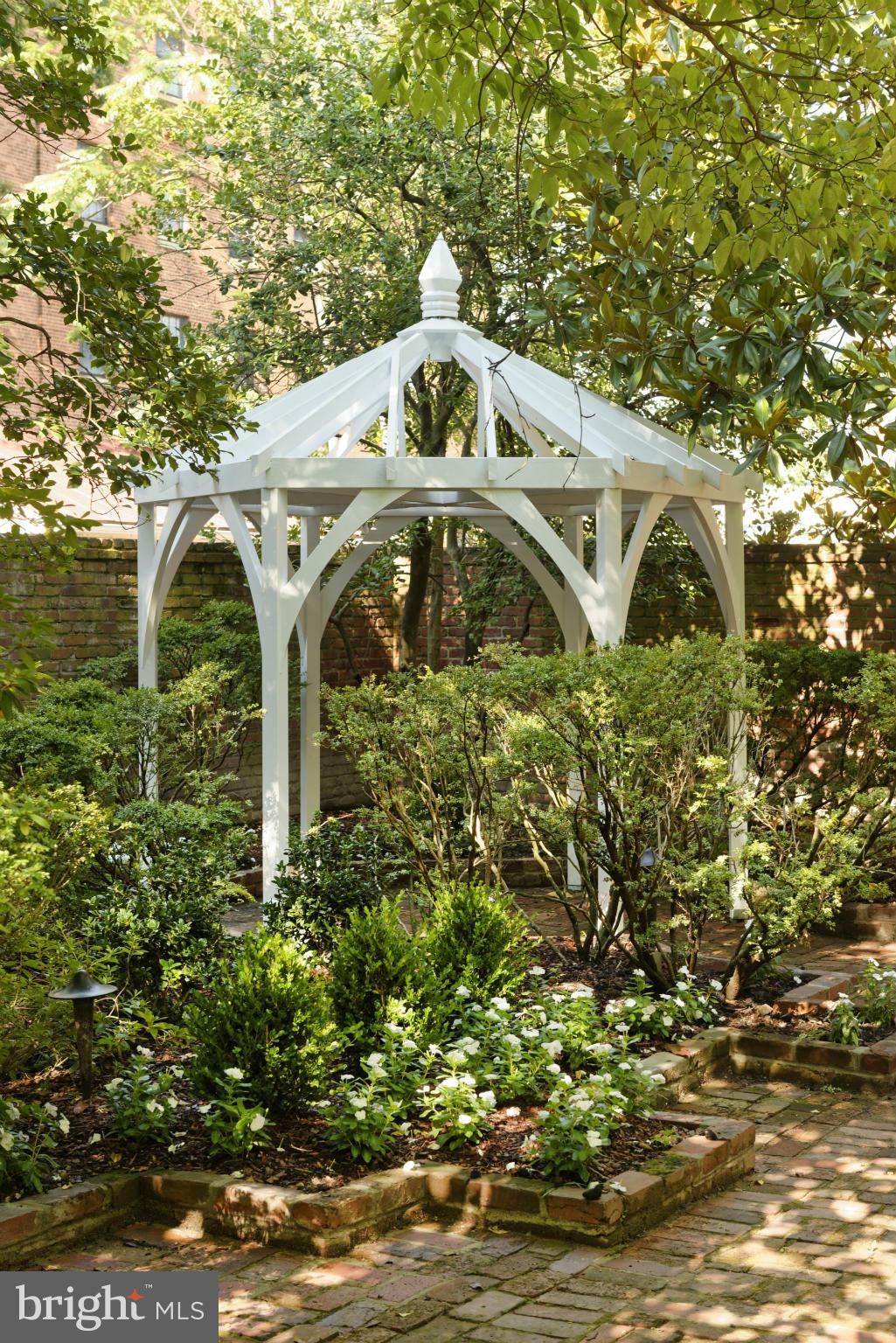 OLD TOWN SE QUADRANT - Residential