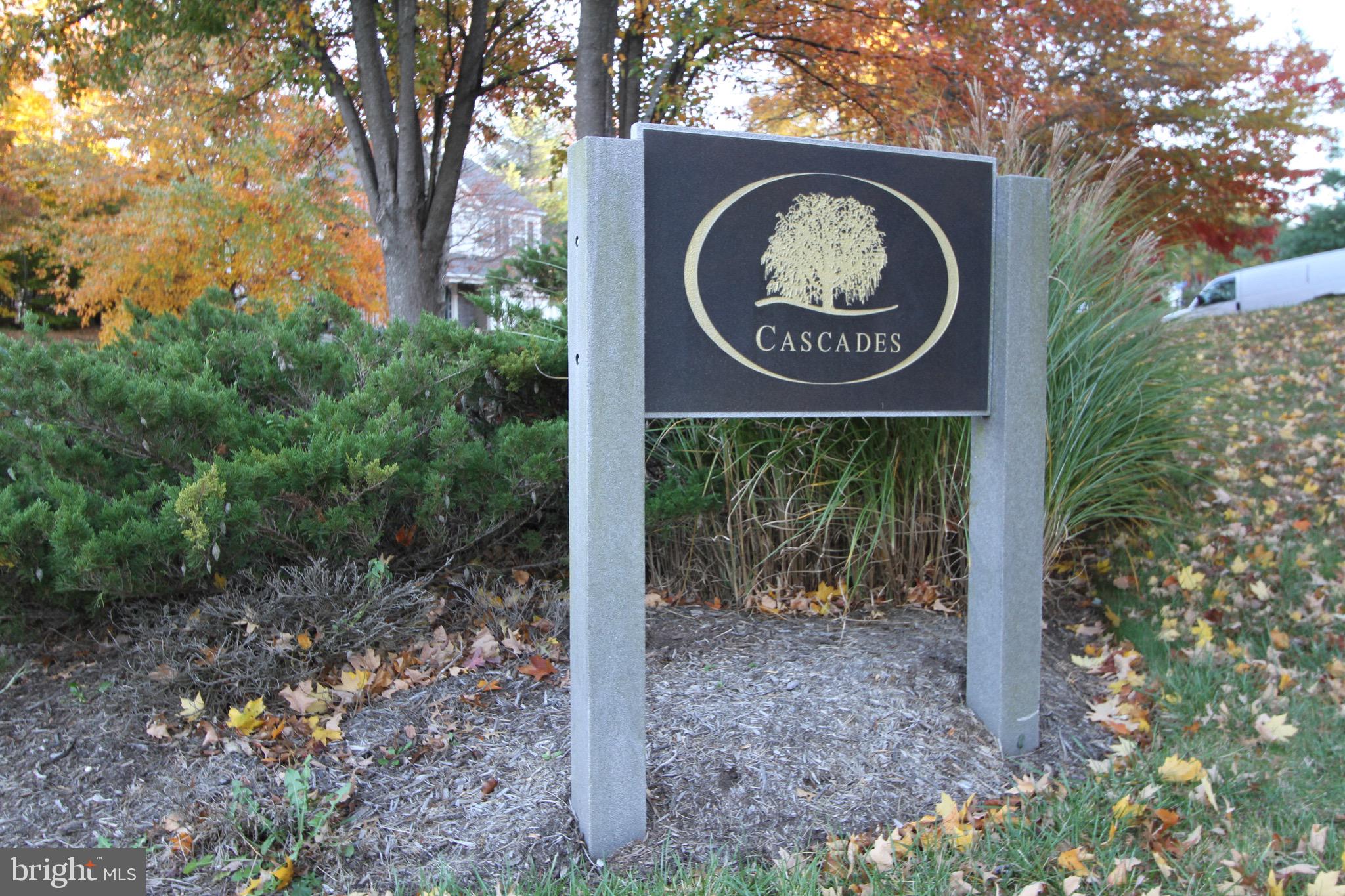 POTOMAC LAKES - Residential