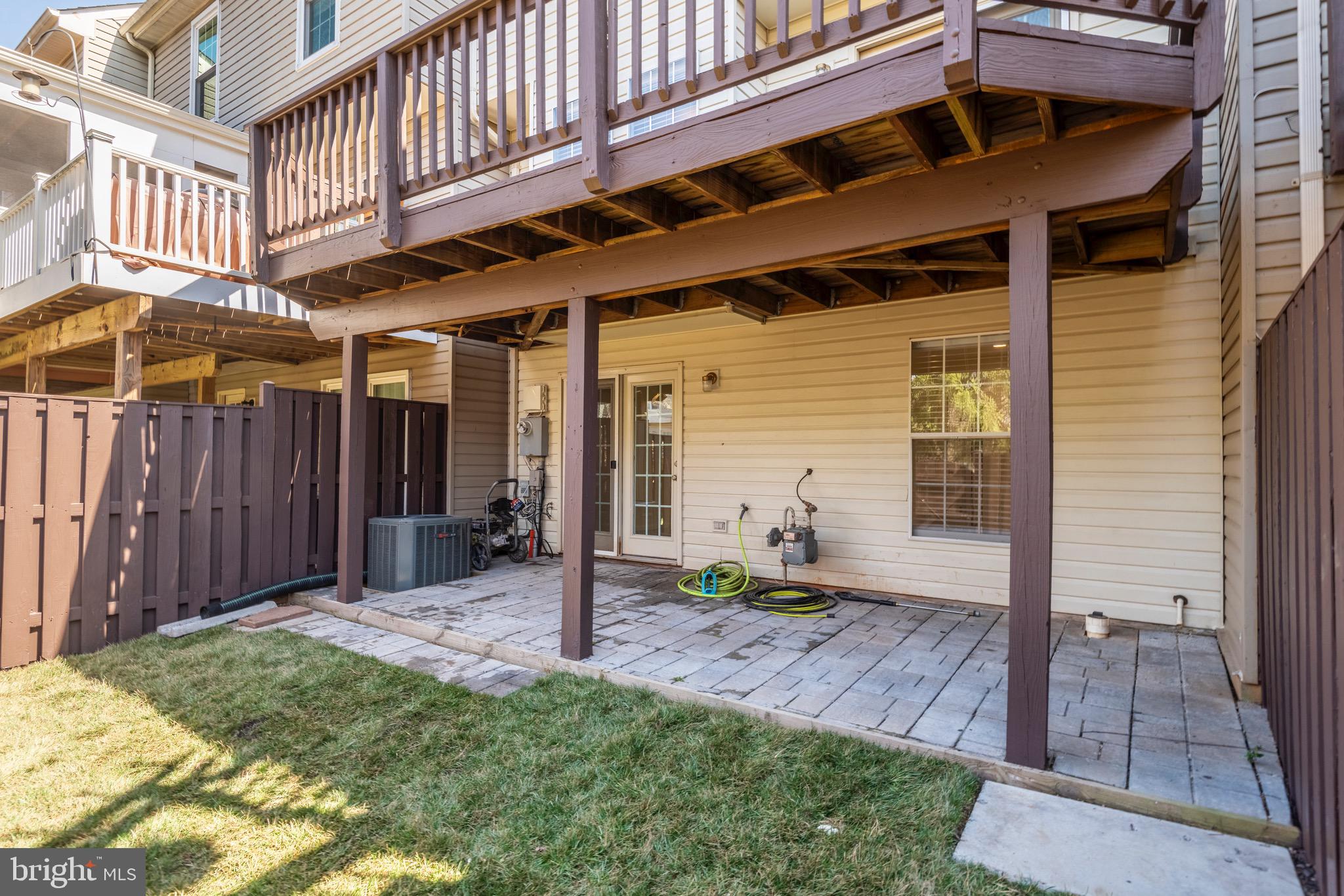 POTOMAC LAKES - Residential