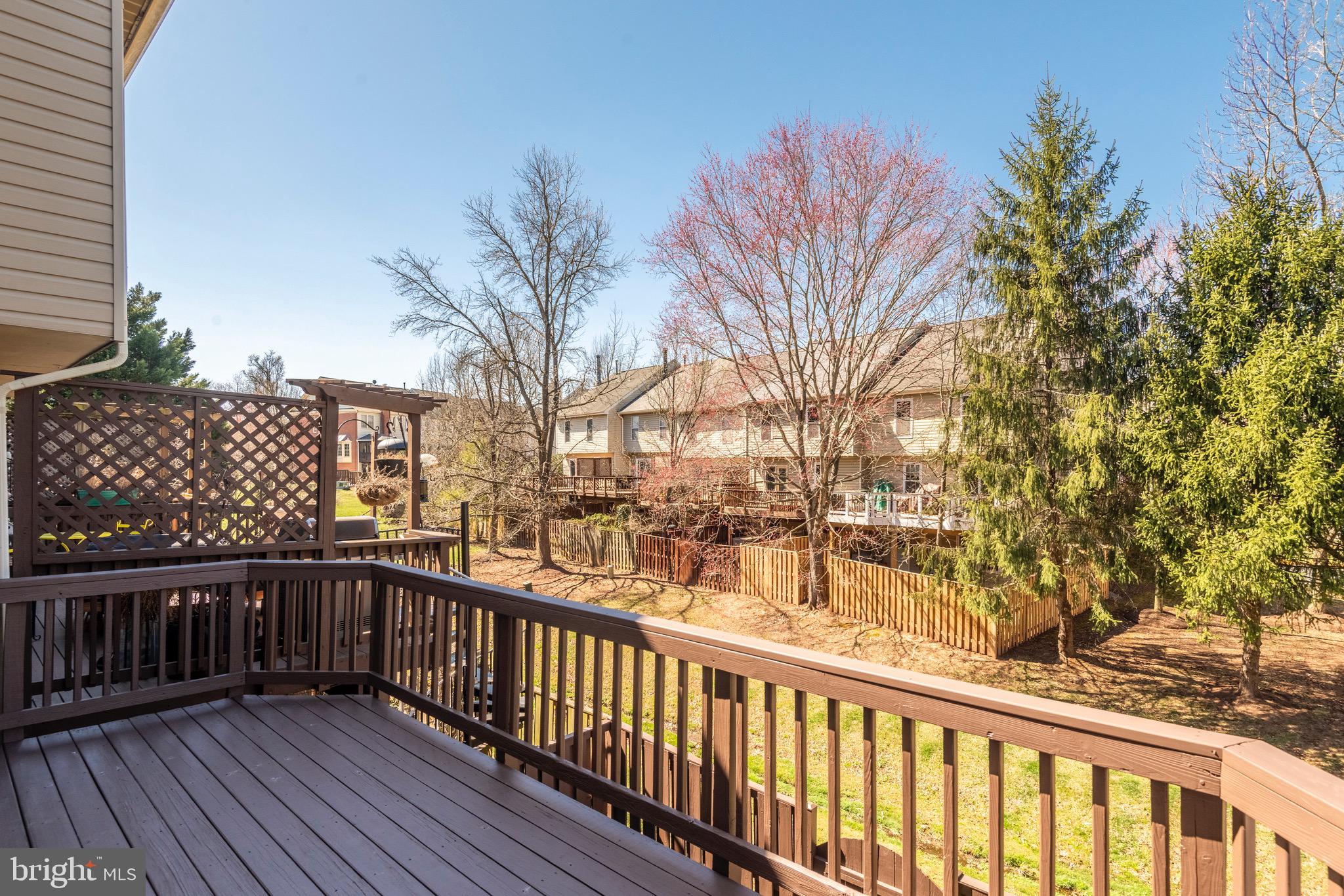 POTOMAC LAKES - Residential