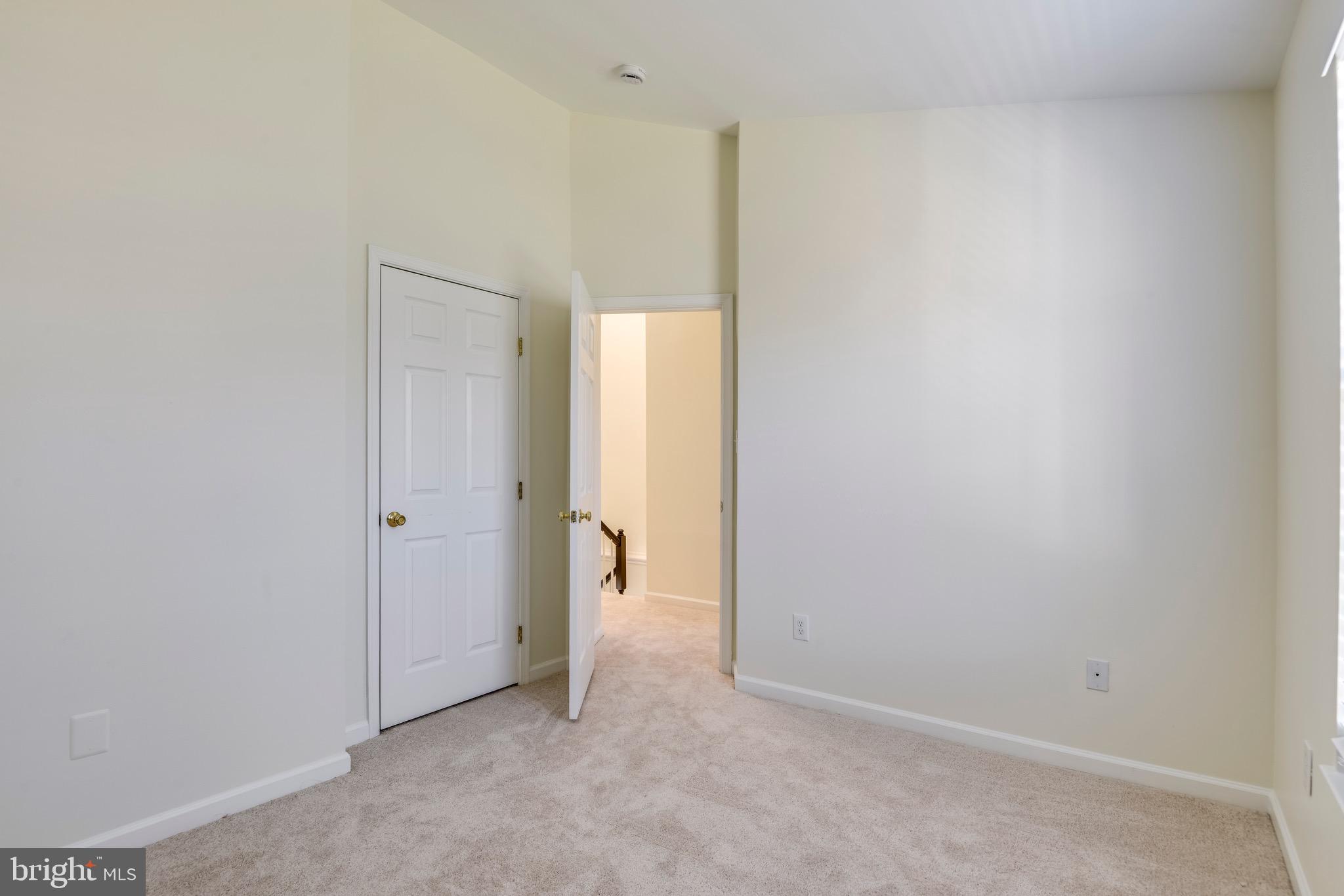 POTOMAC LAKES - Residential