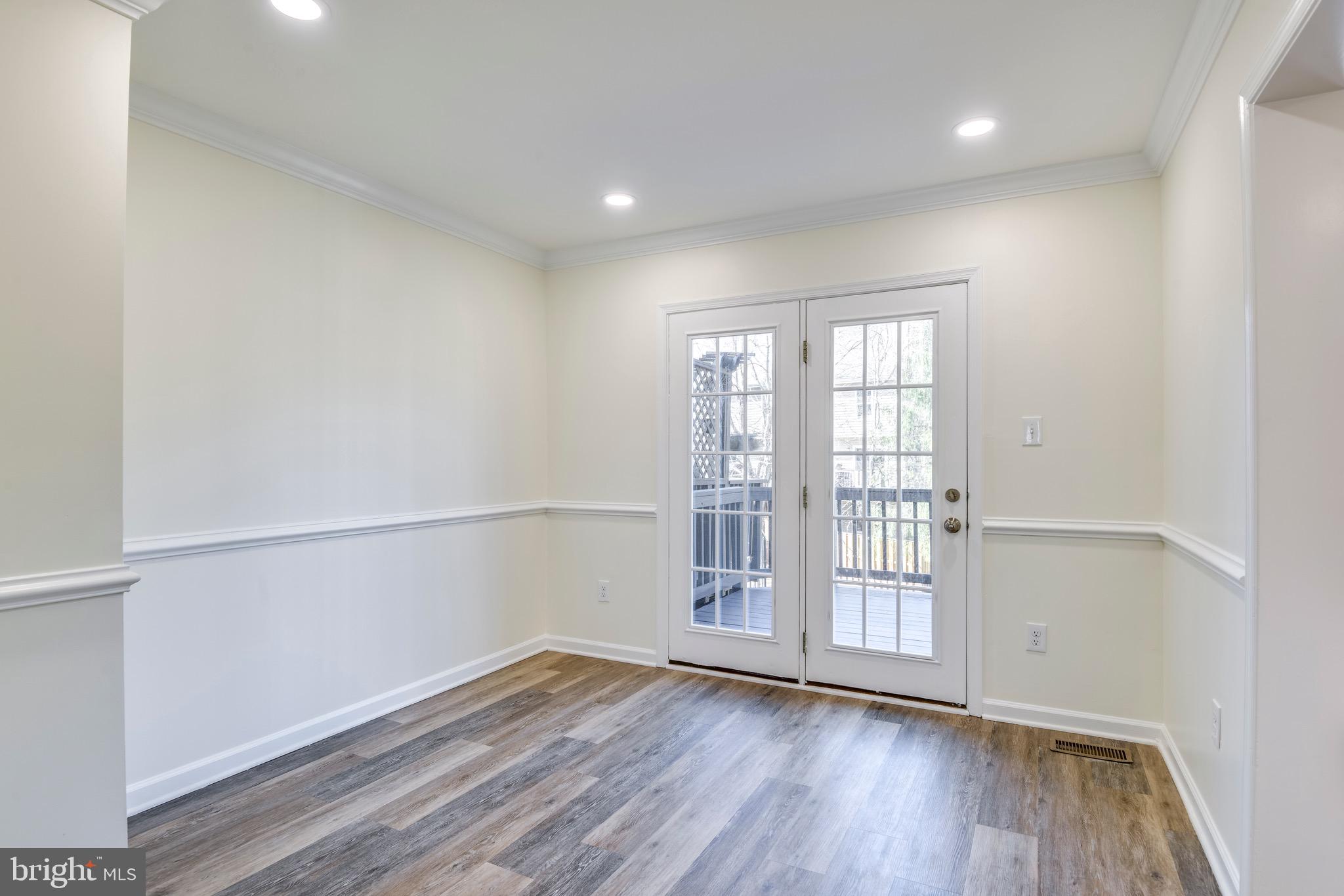 POTOMAC LAKES - Residential