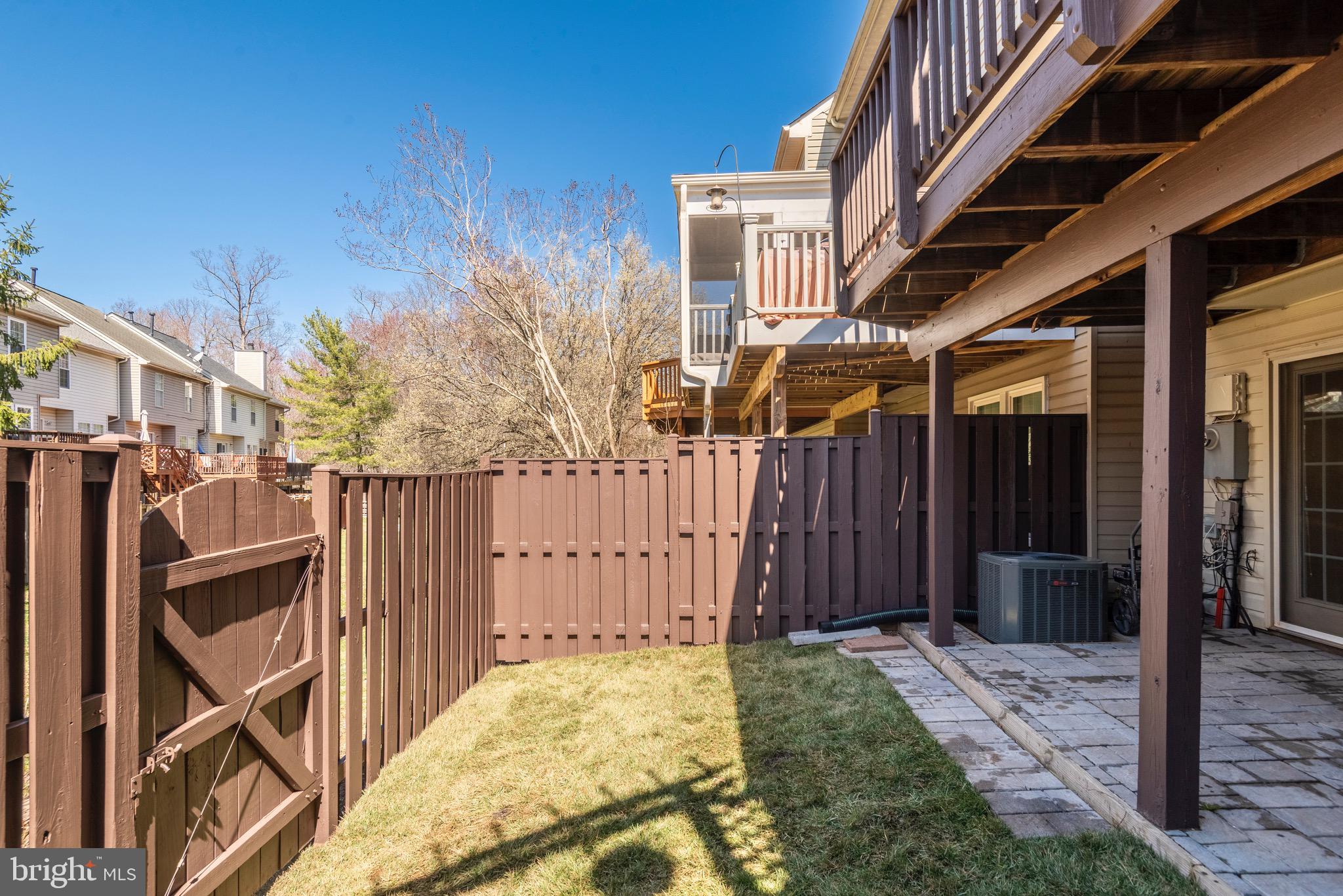 POTOMAC LAKES - Residential