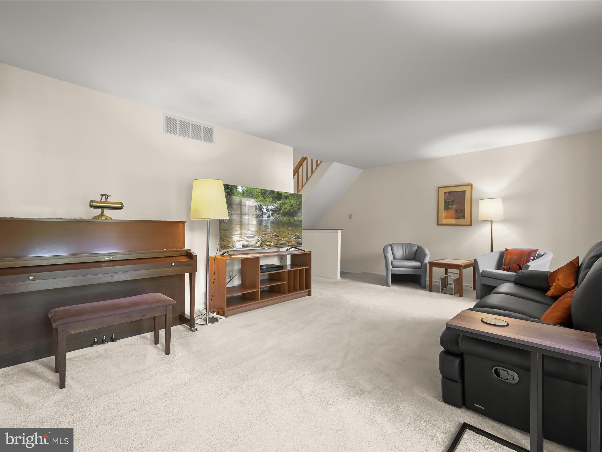 DORSEY HALL - Residential