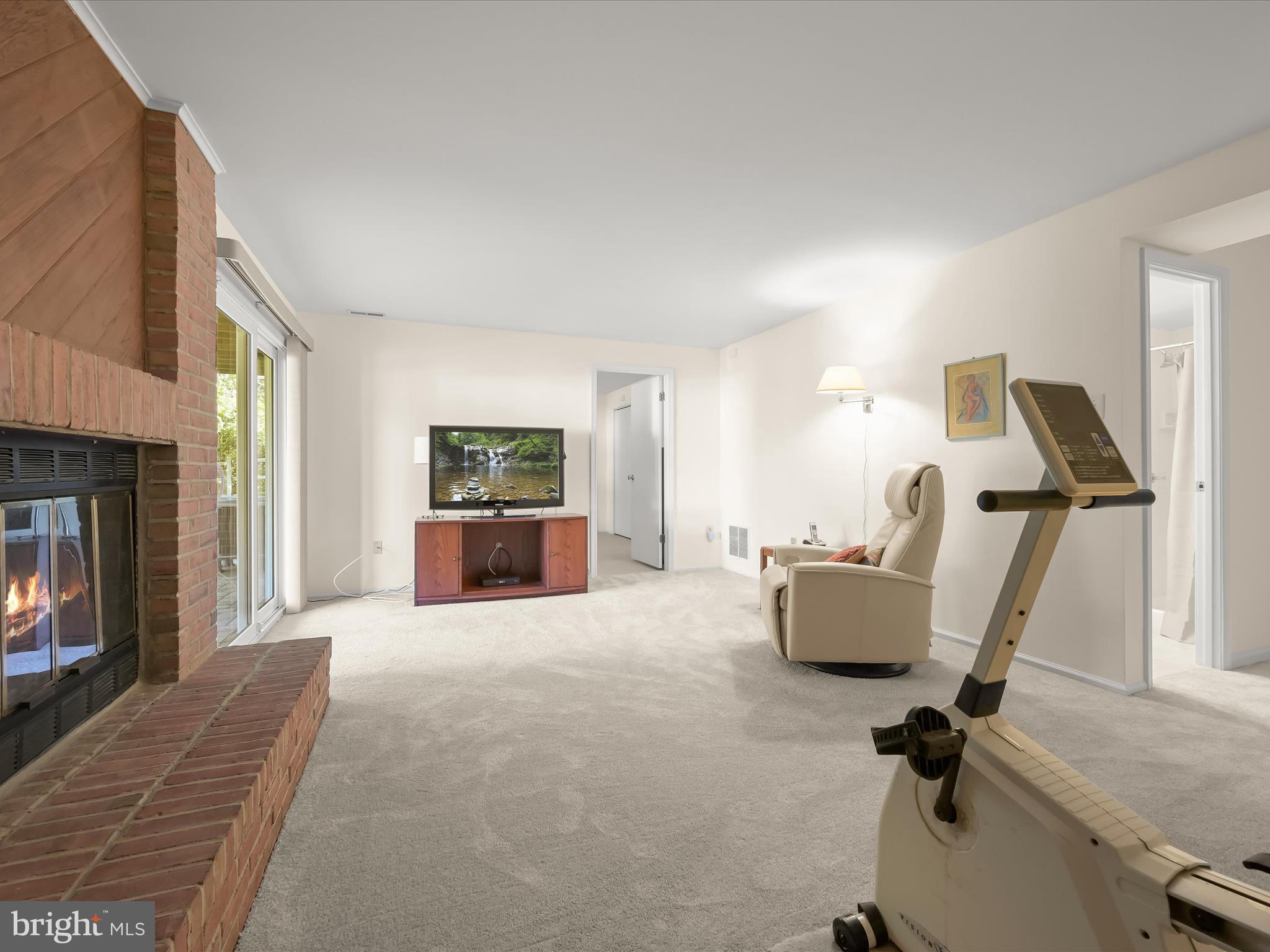 DORSEY HALL - Residential