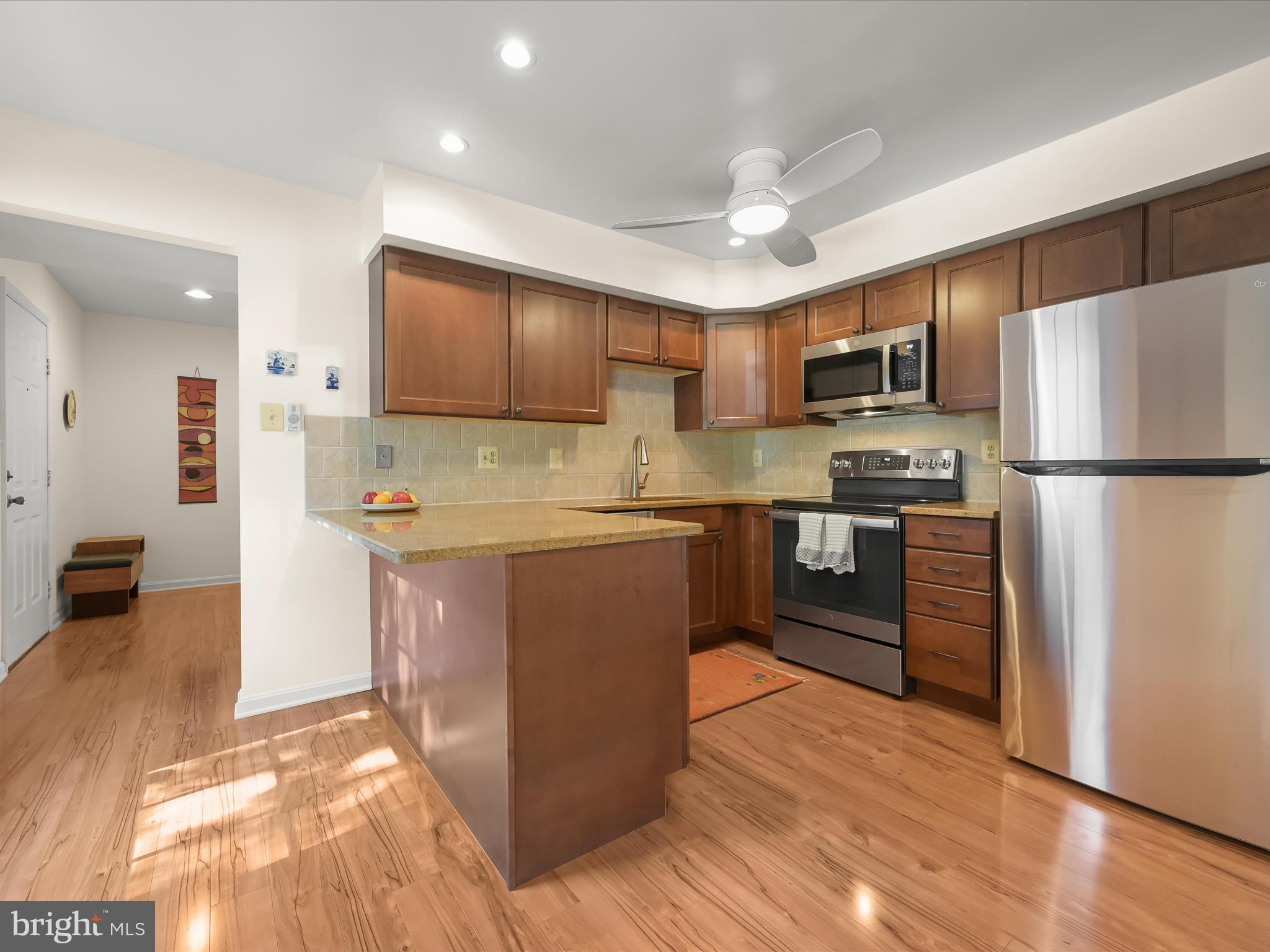 DORSEY HALL - Residential