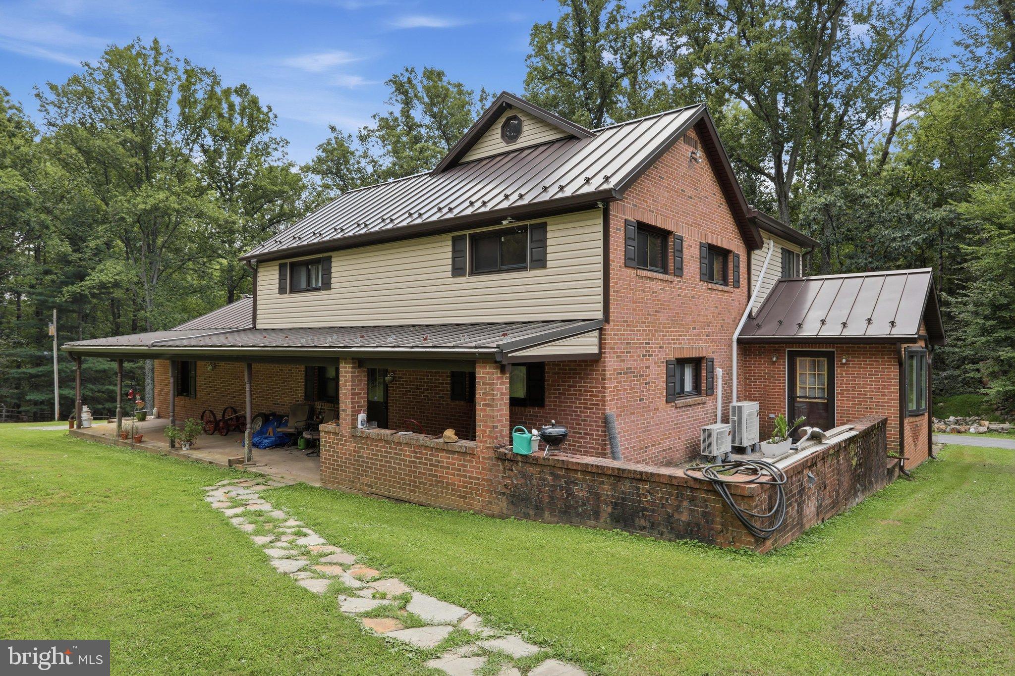 1220 BROWN ROAD