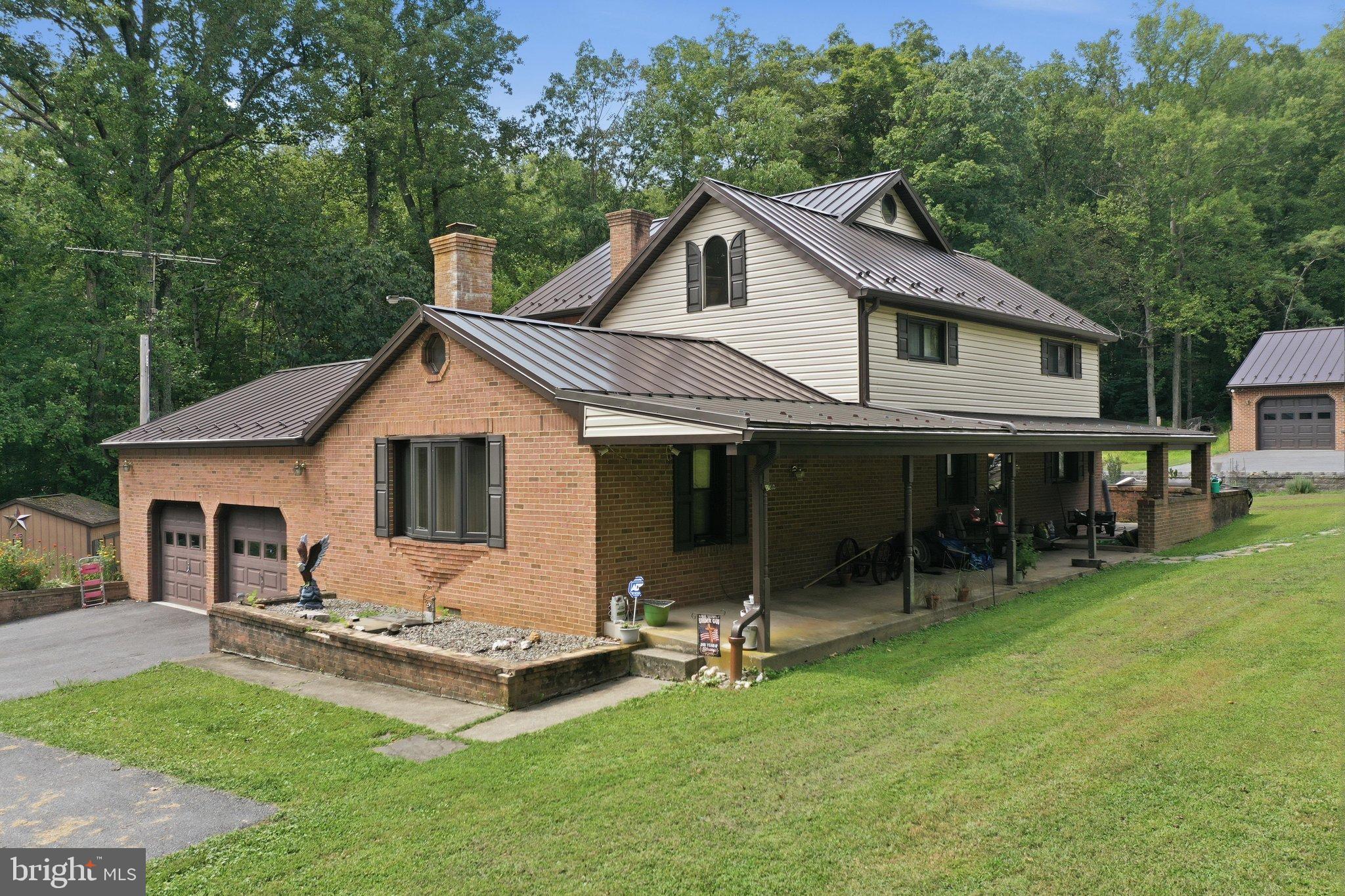 1220 BROWN ROAD