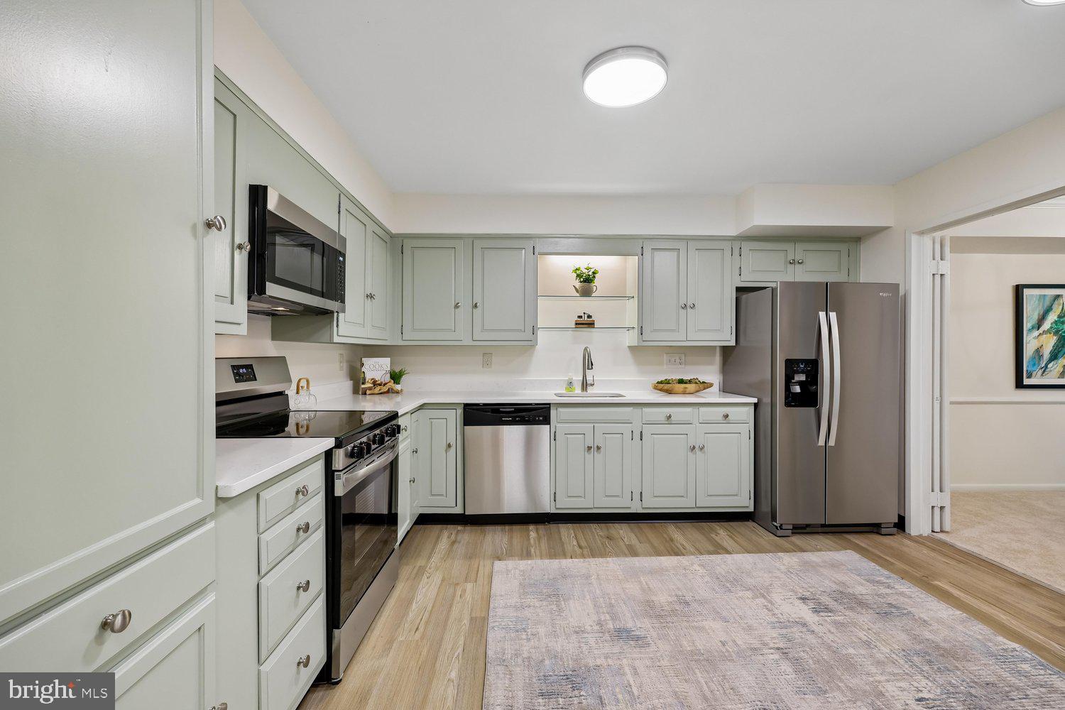 SUMNER VILLAGE - Residential