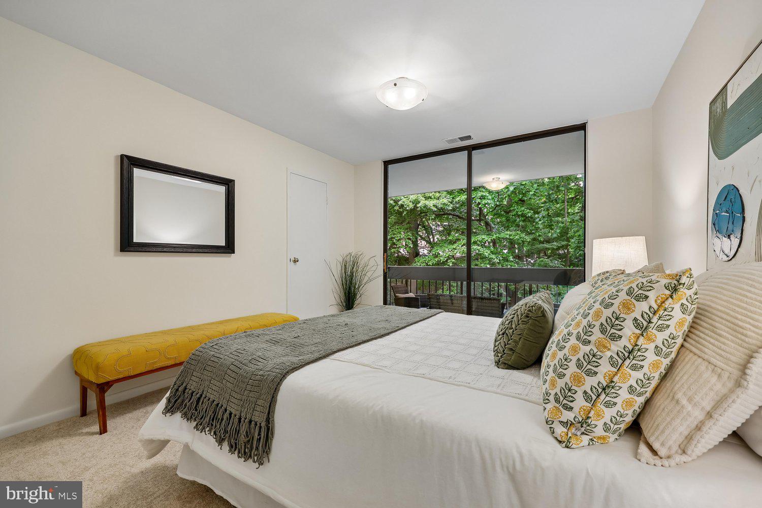 SUMNER VILLAGE - Residential