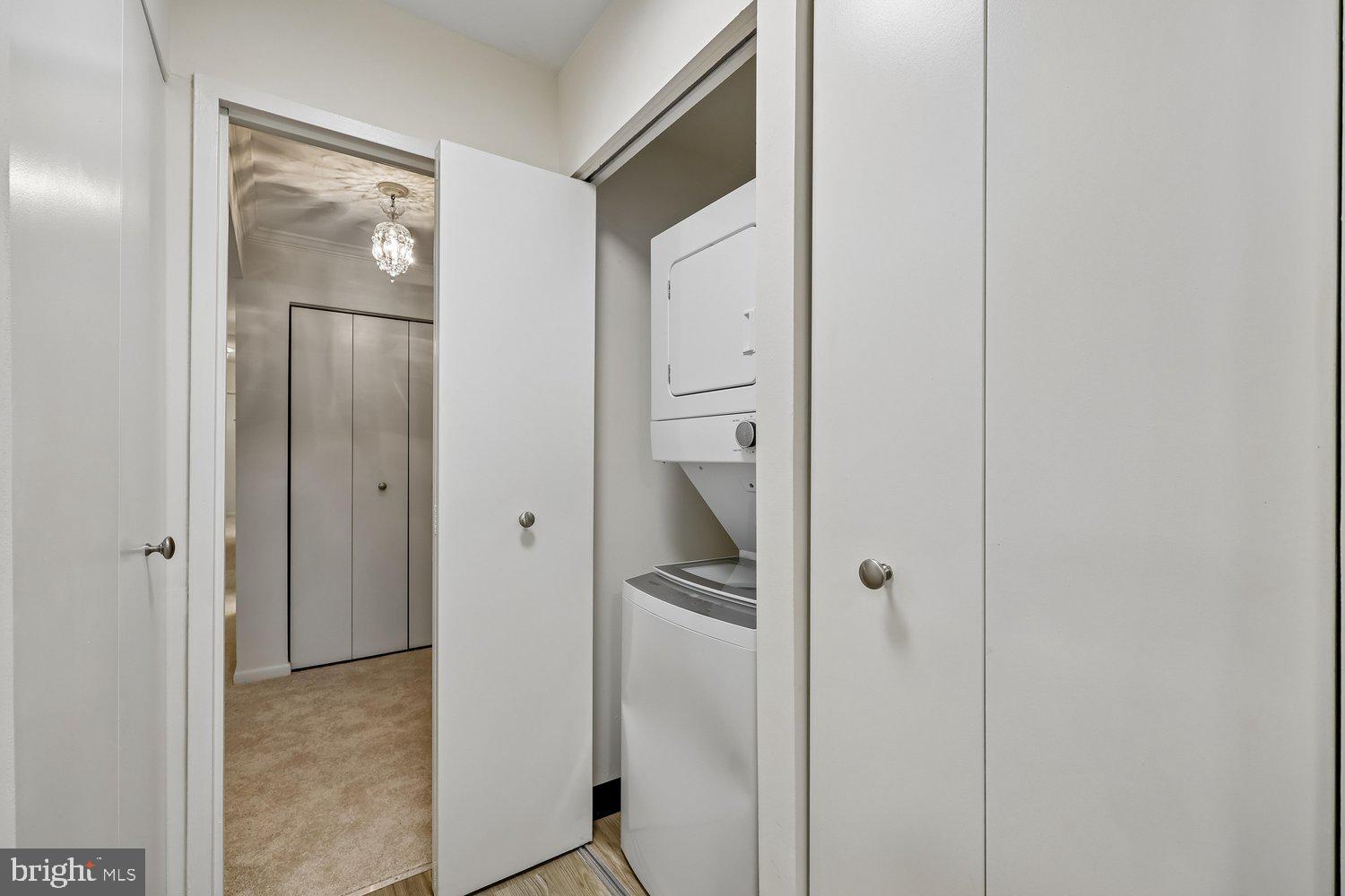 SUMNER VILLAGE - Residential