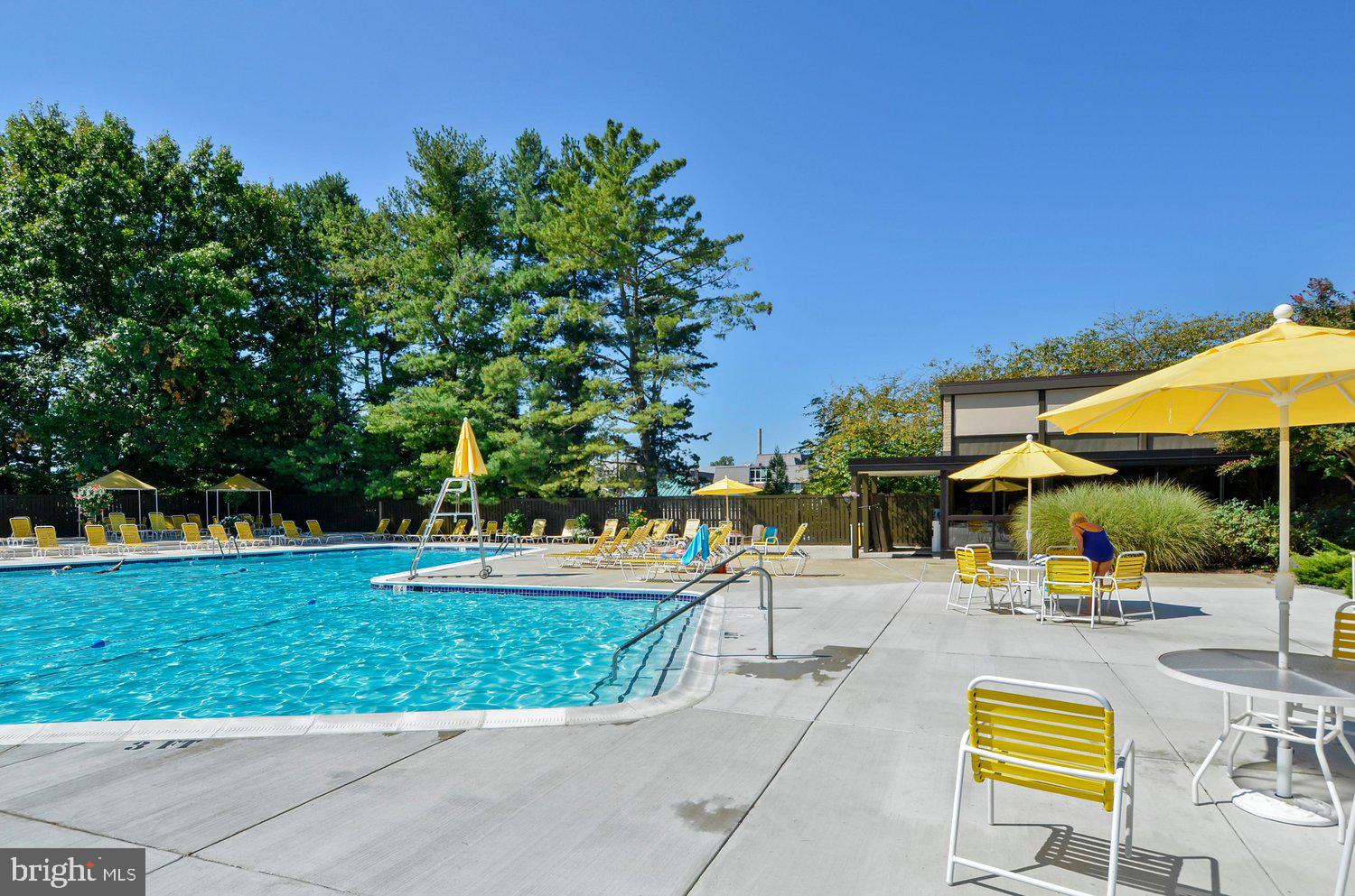 SUMNER VILLAGE - Residential