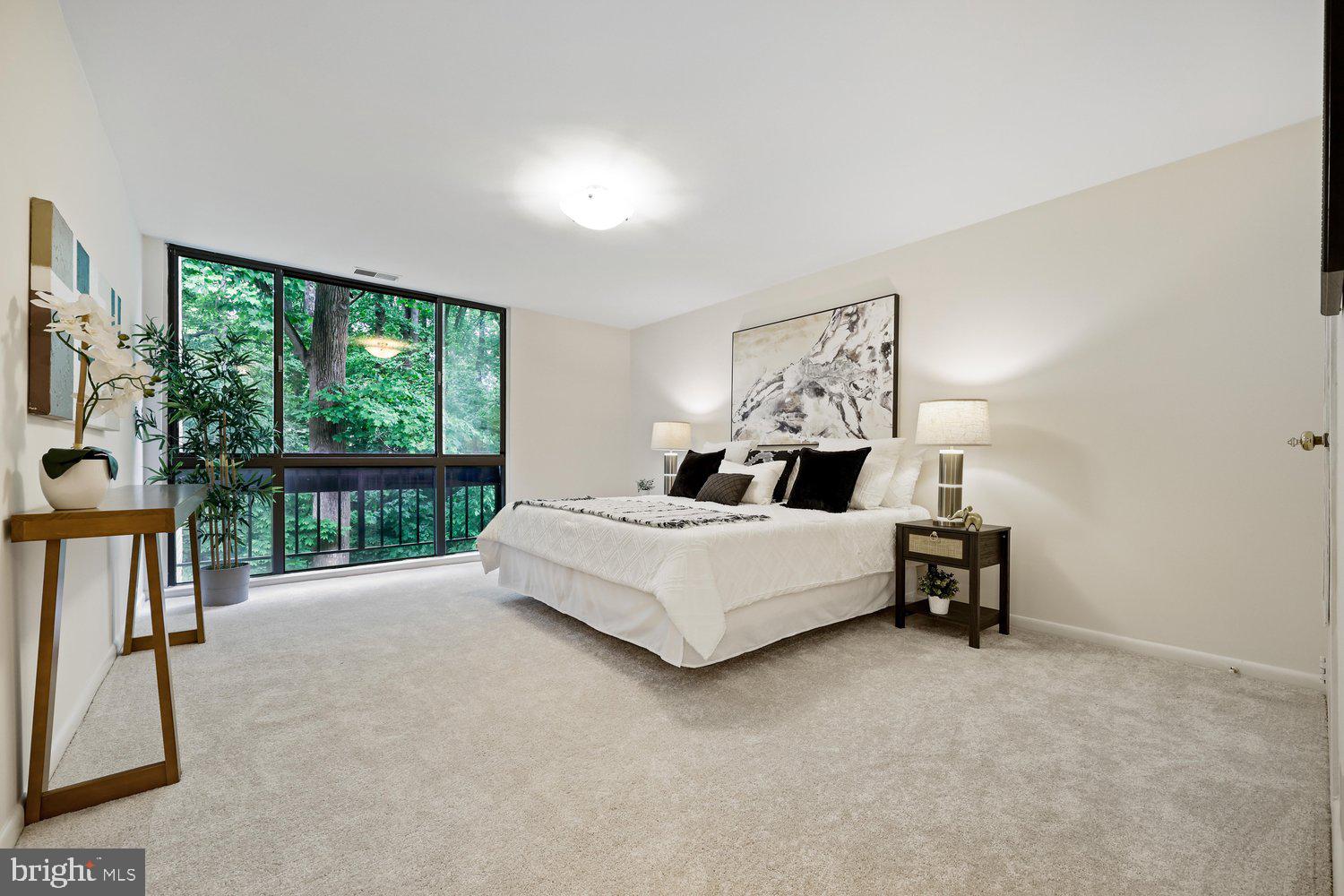 SUMNER VILLAGE - Residential