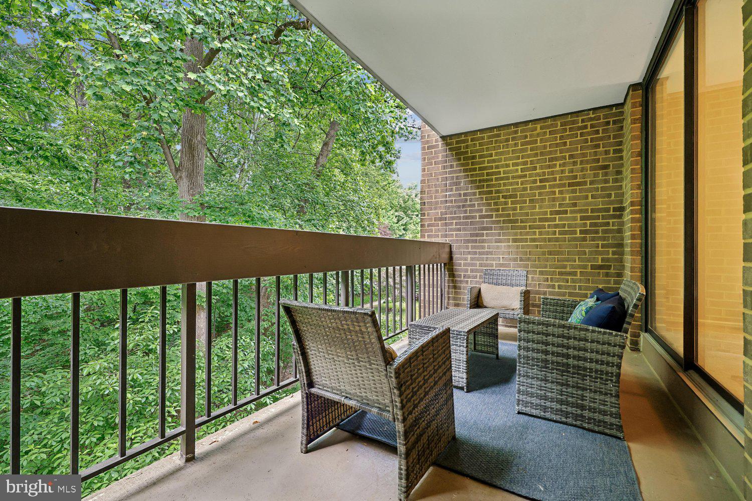 SUMNER VILLAGE - Residential