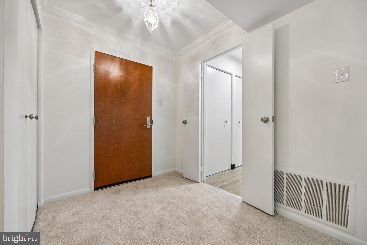 SUMNER VILLAGE - Residential
