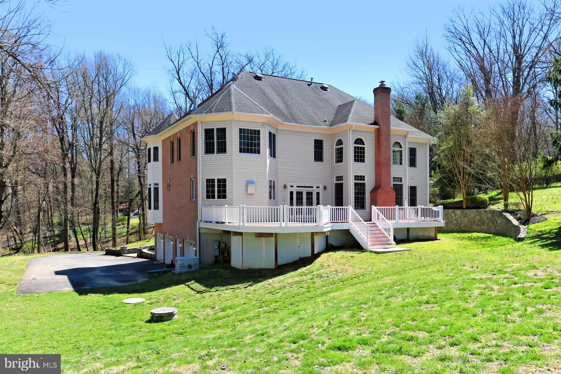 CARTERS GROVE - Residential