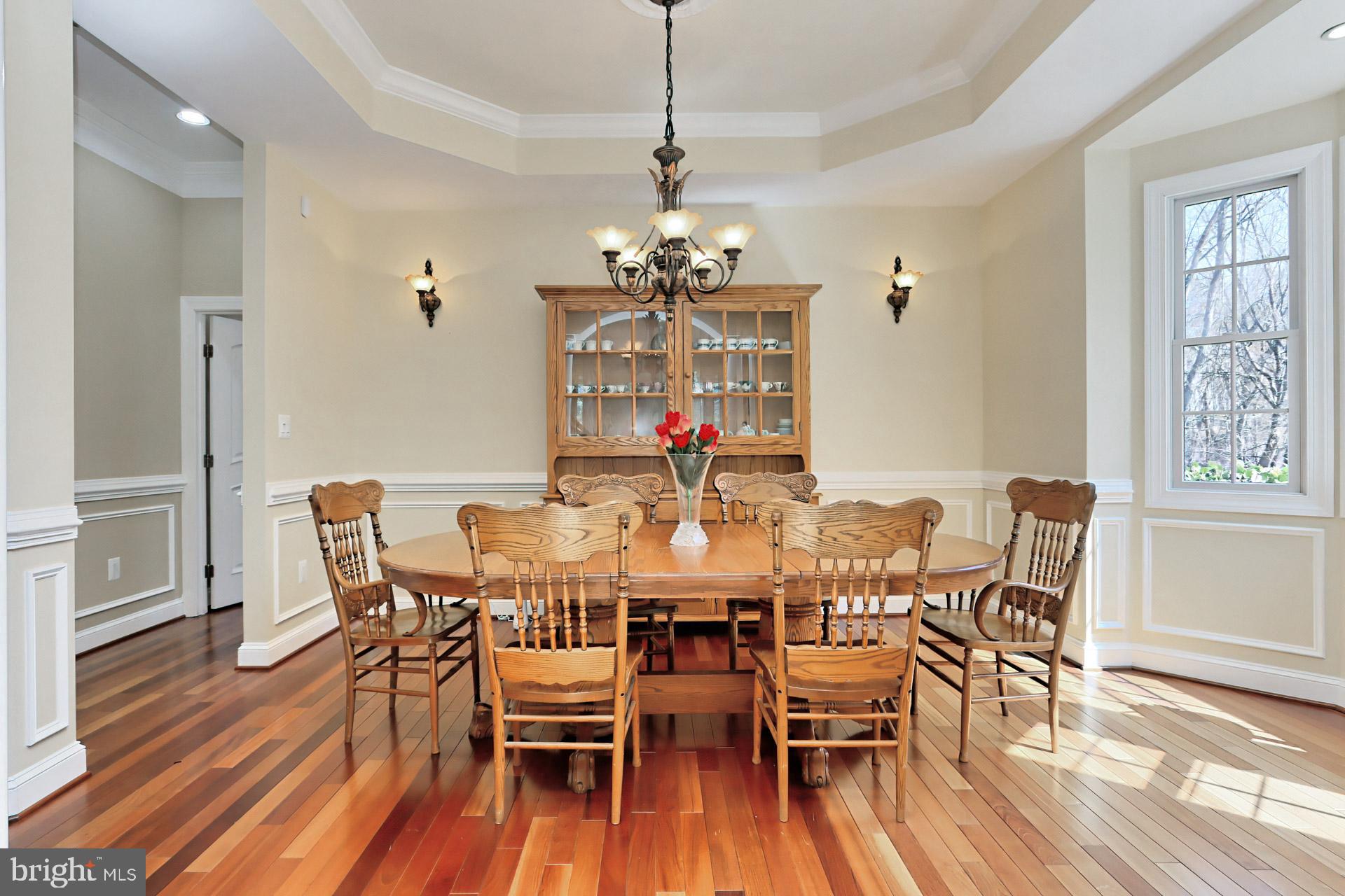 CARTERS GROVE - Residential