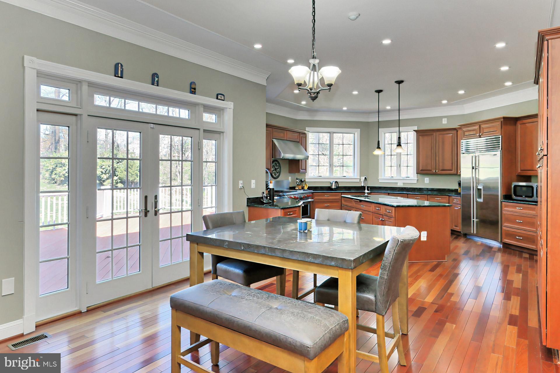 CARTERS GROVE - Residential