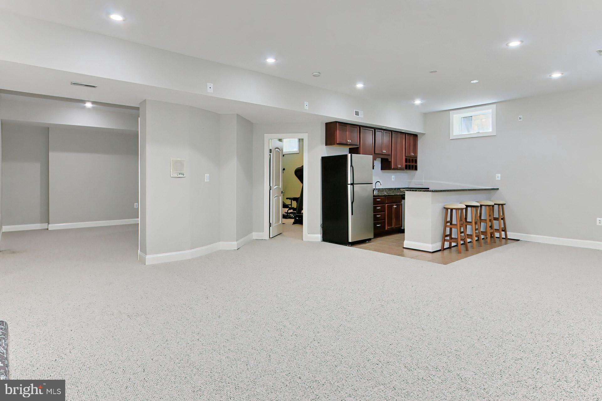 CARTERS GROVE - Residential