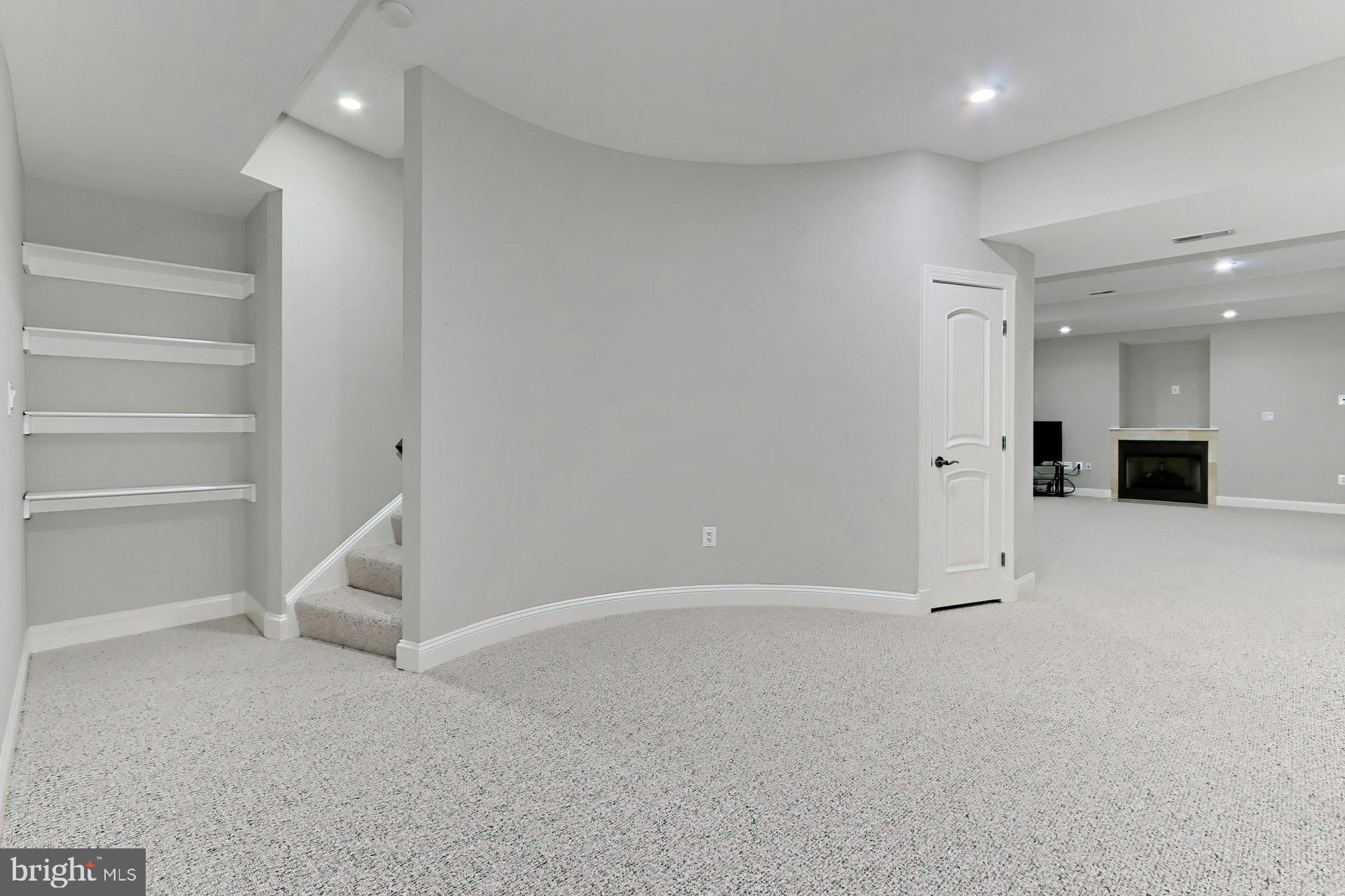 CARTERS GROVE - Residential