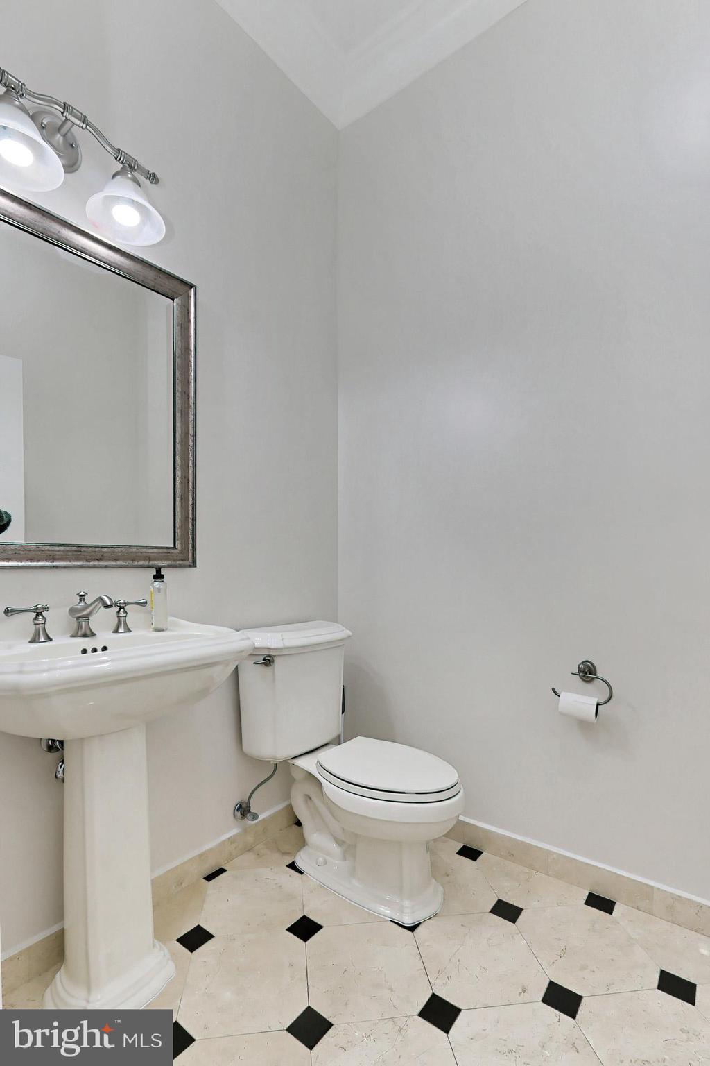 CARTERS GROVE - Residential