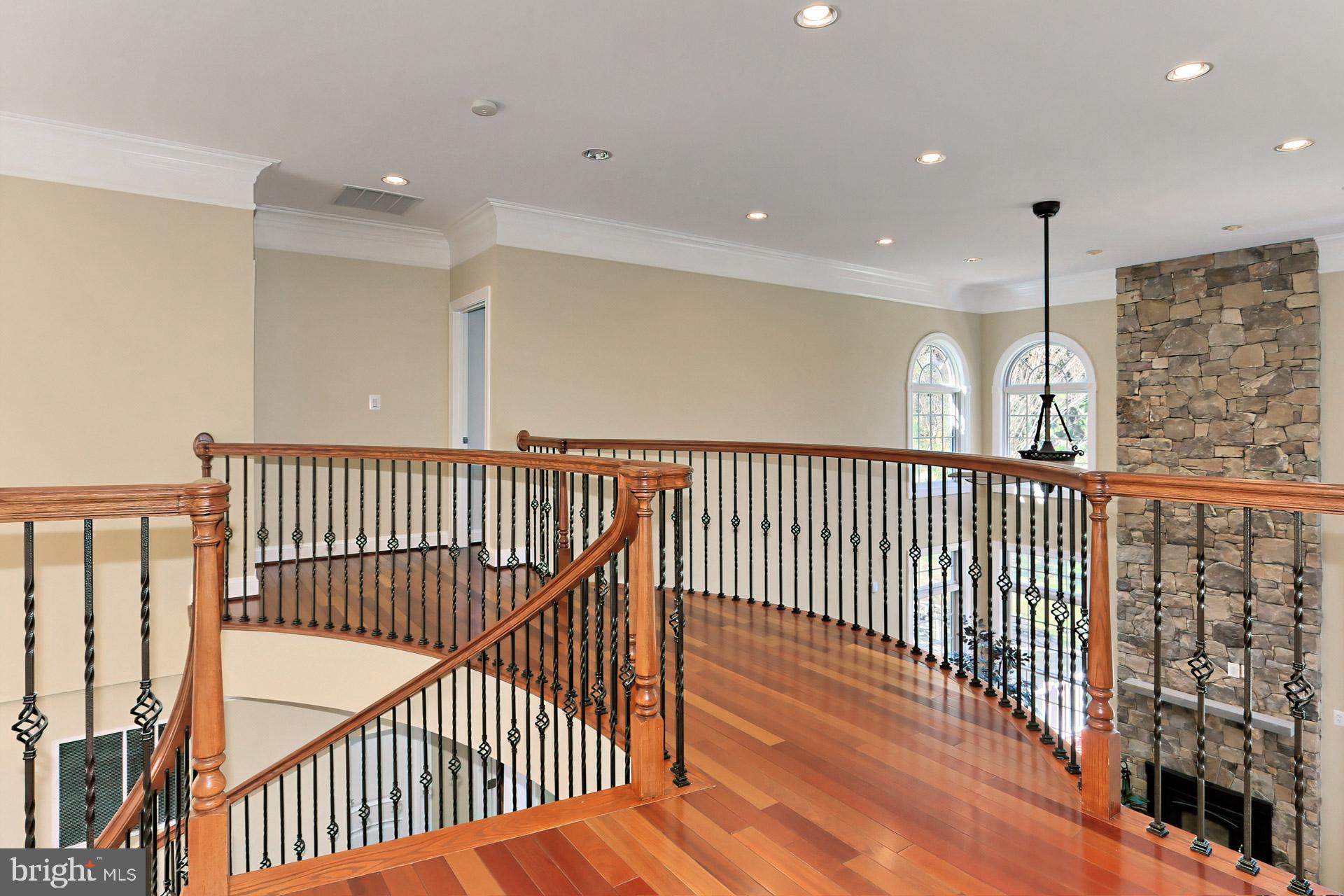 CARTERS GROVE - Residential