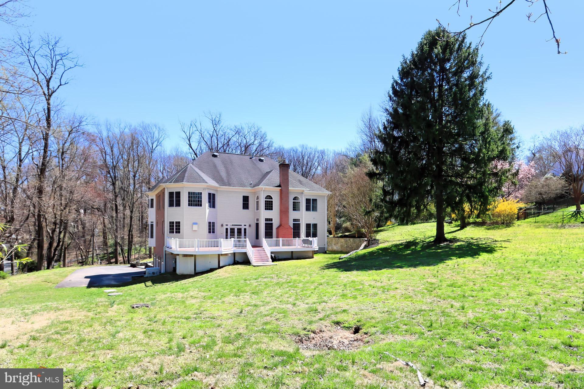 CARTERS GROVE - Residential