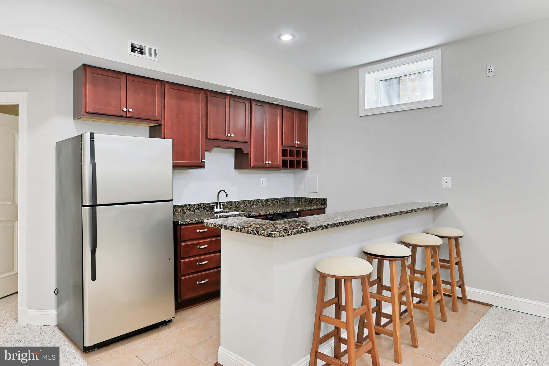 CARTERS GROVE - Residential