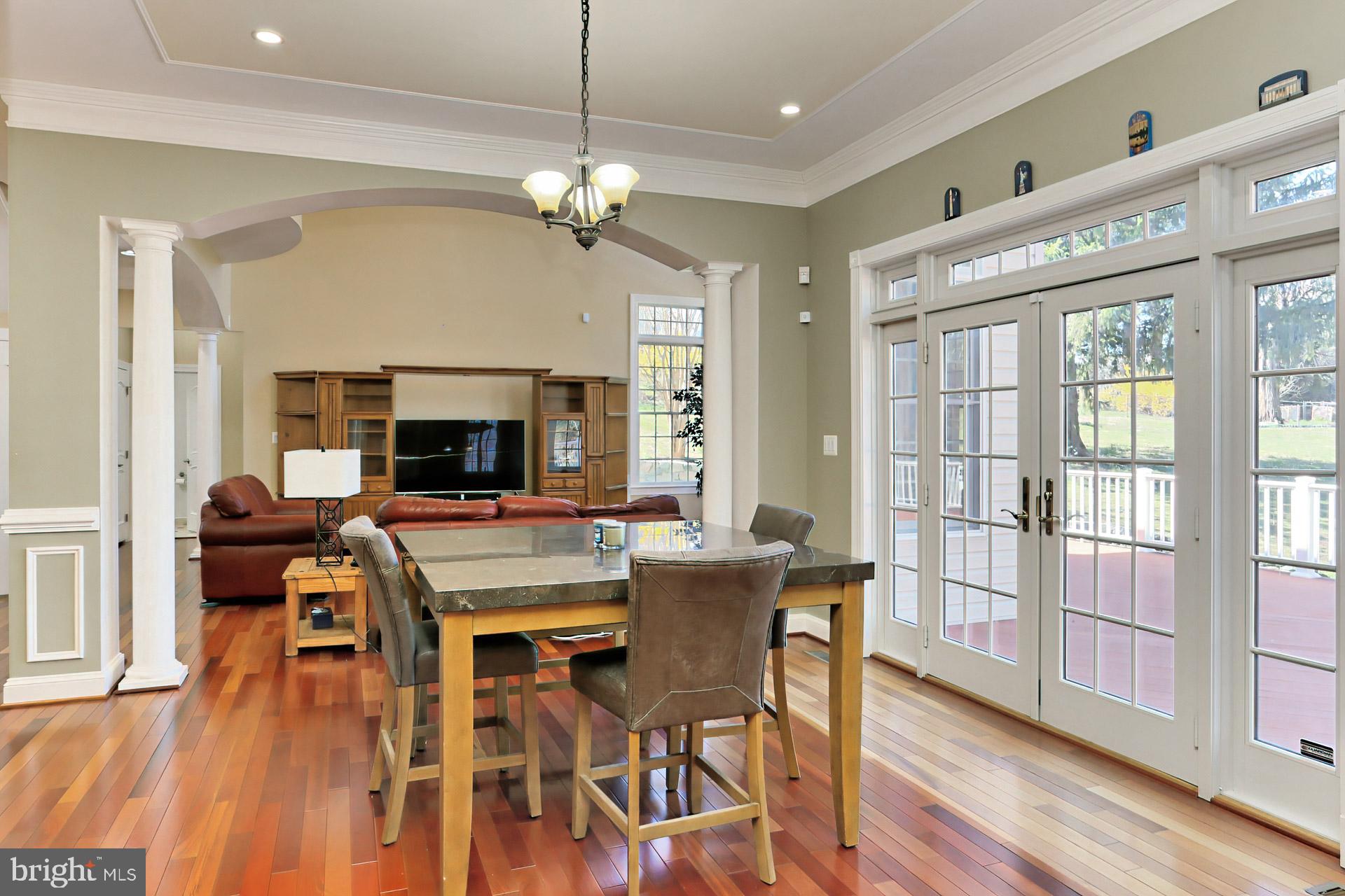 CARTERS GROVE - Residential