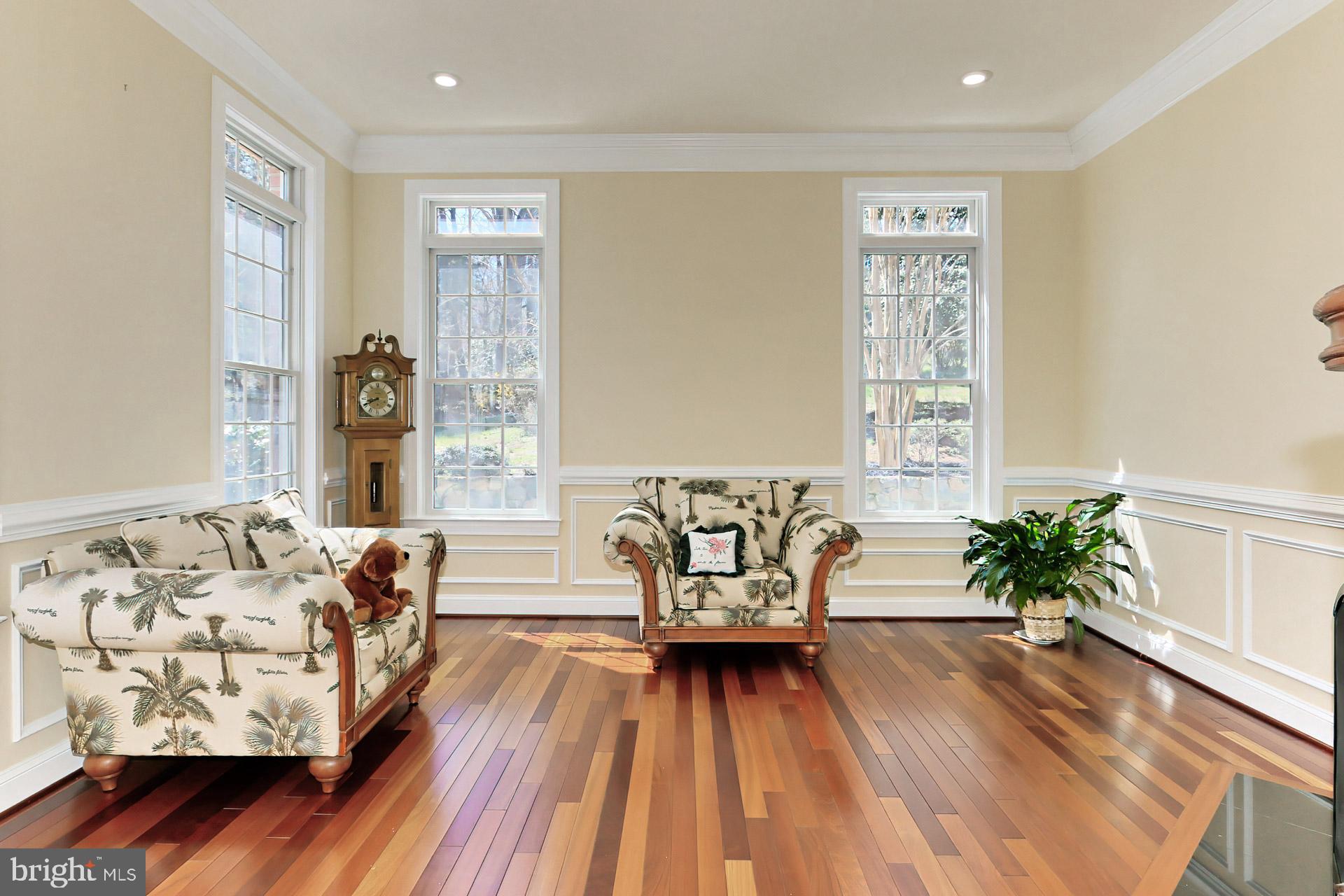 CARTERS GROVE - Residential