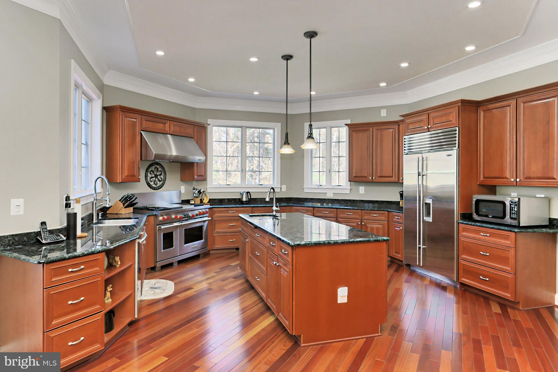 CARTERS GROVE - Residential