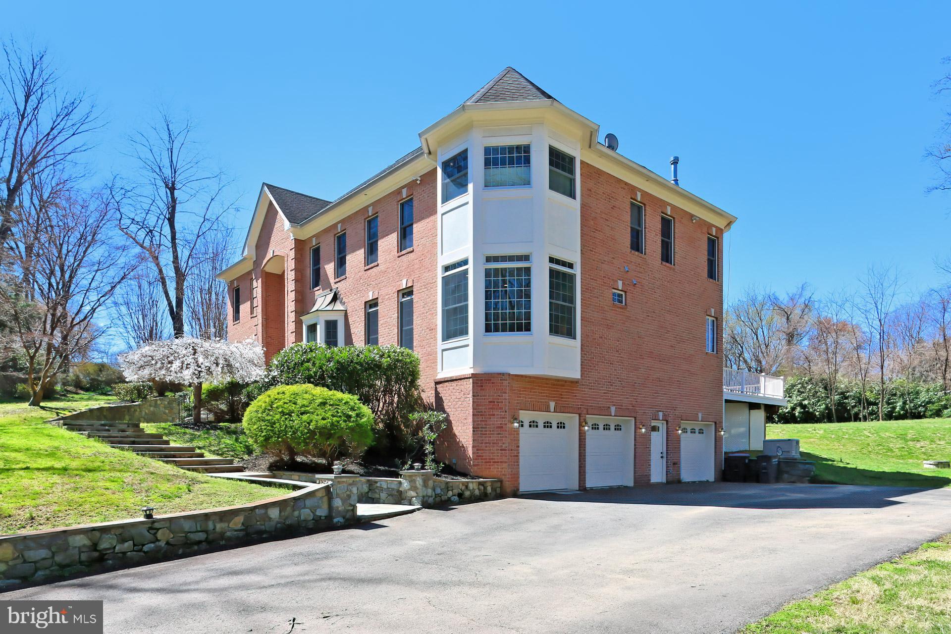 CARTERS GROVE - Residential