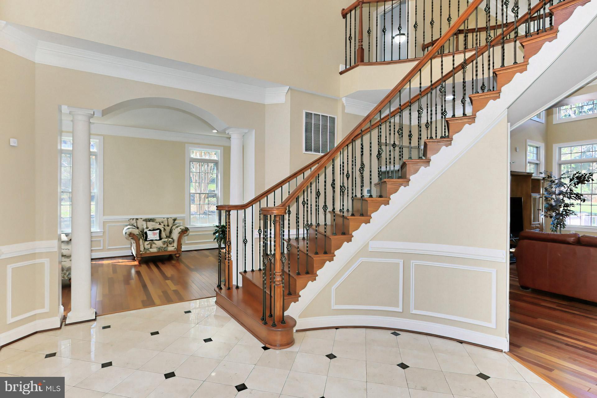 CARTERS GROVE - Residential