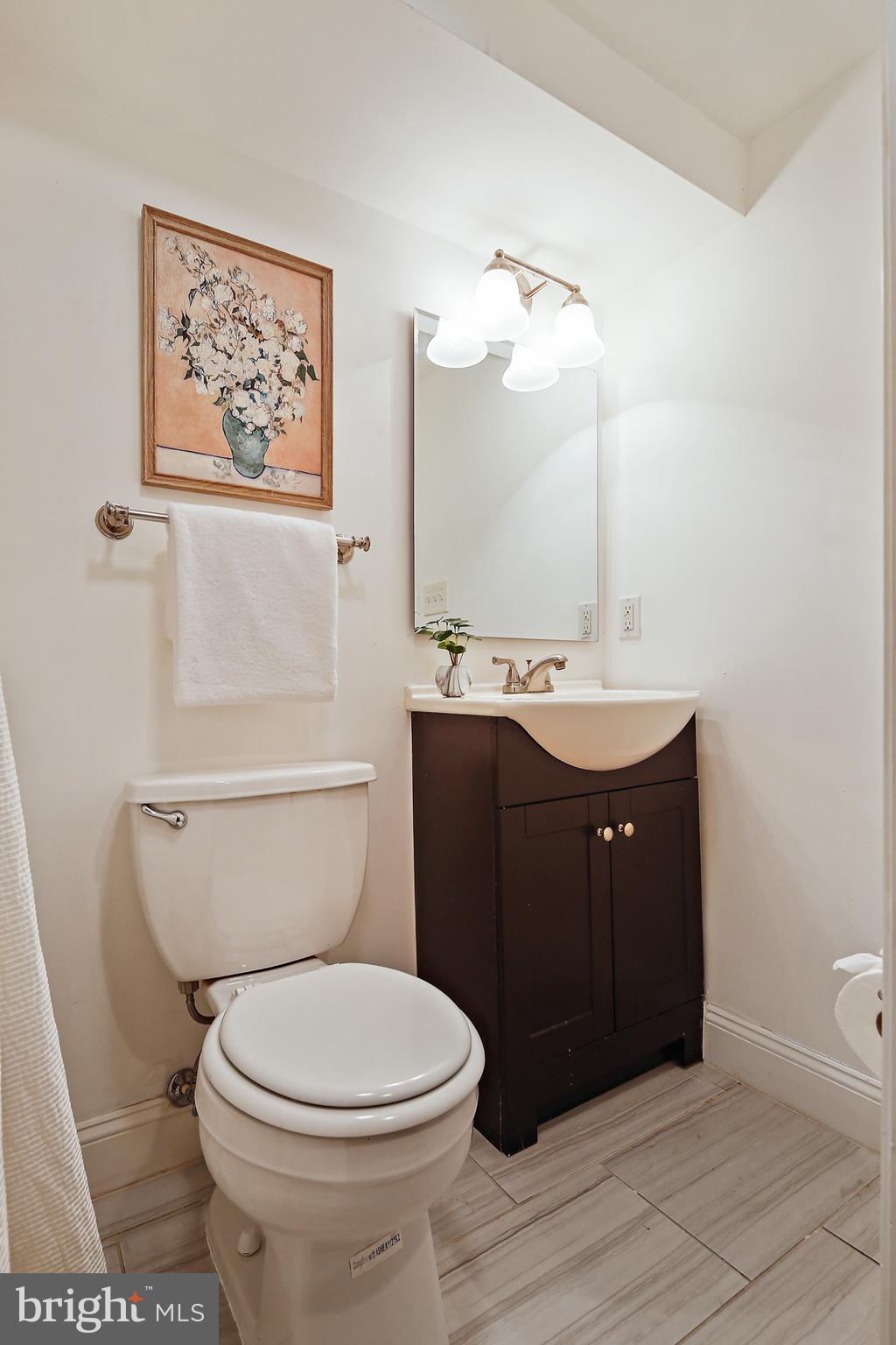 LOCUST POINT - Residential