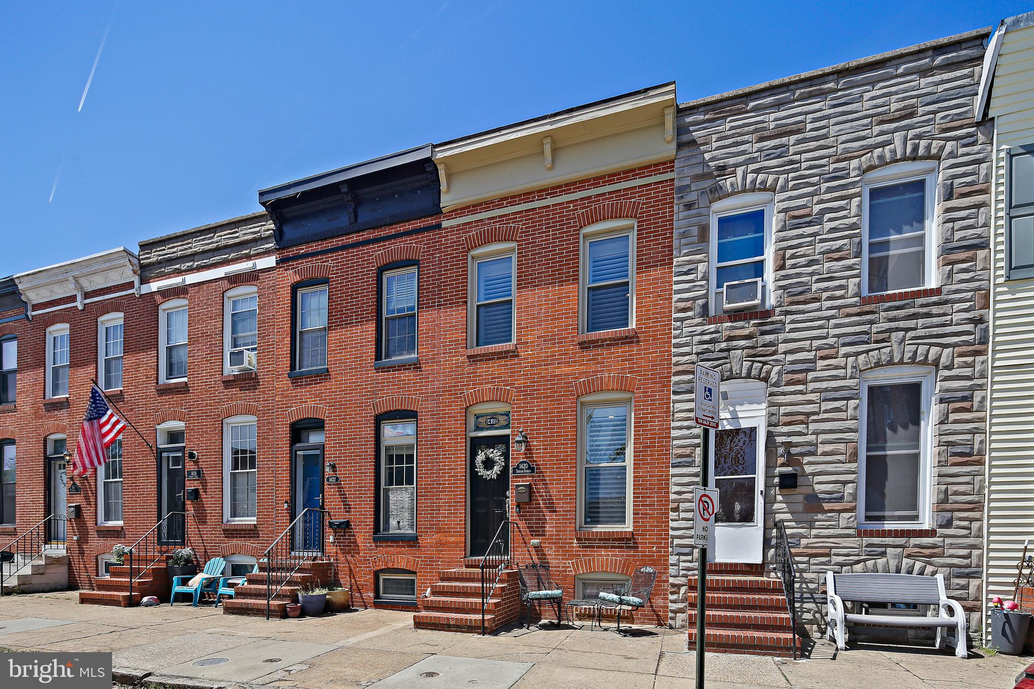 LOCUST POINT - Residential